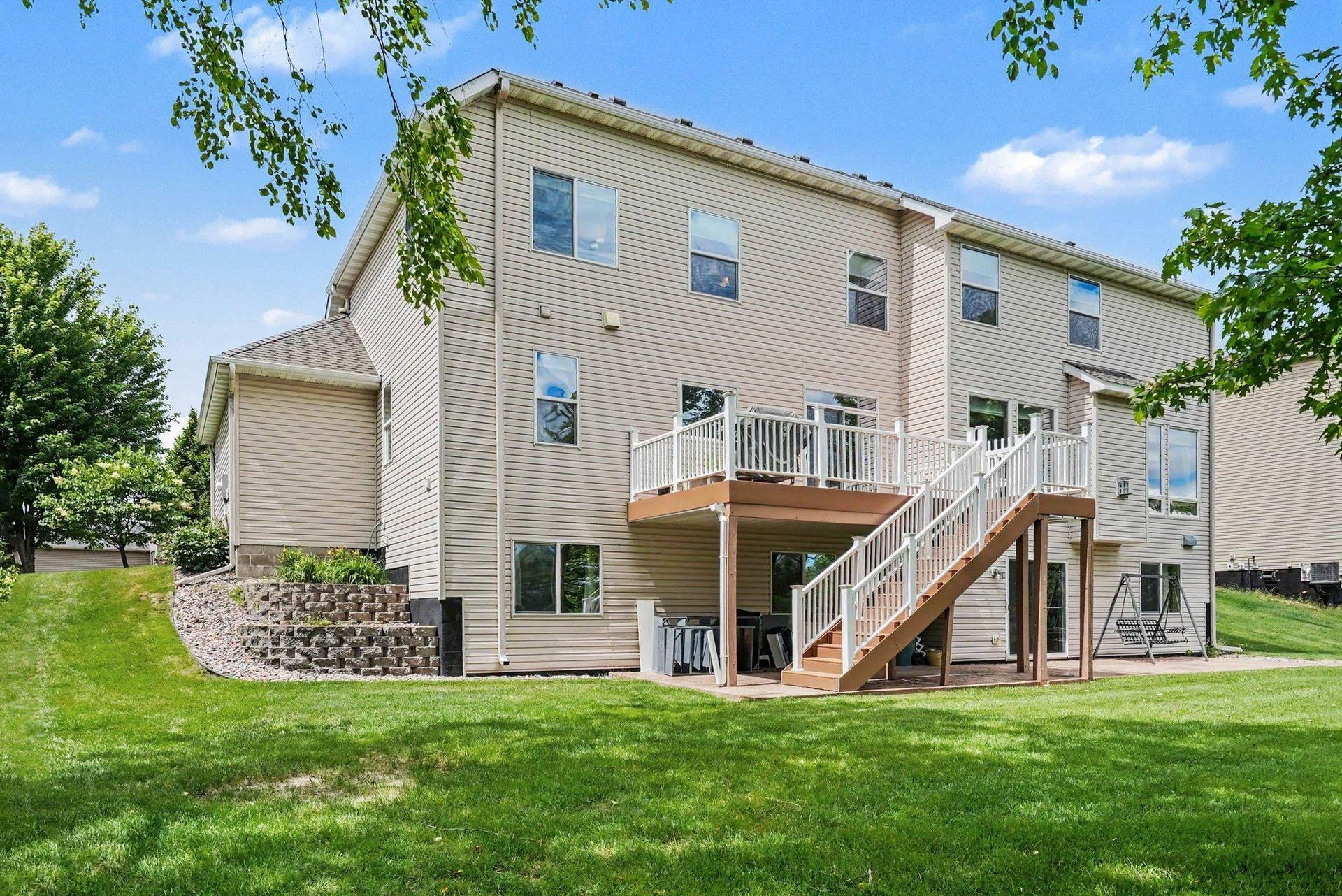 6452 Pheasant Hills Drive, Hugo, MN 55038 6452 Pheasant Hills Drive, Hugo, MN 55038