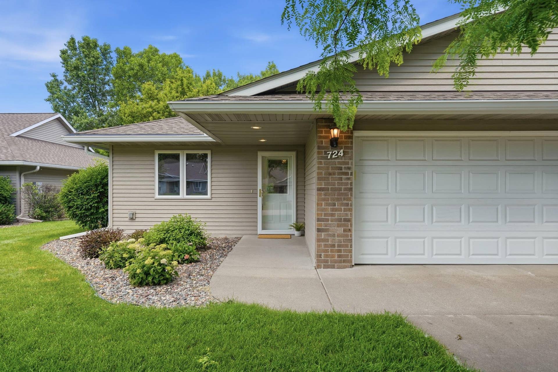 724 Victoria Court, Stillwater, MN 55082 1-web-or-mls-A7403347.jpg