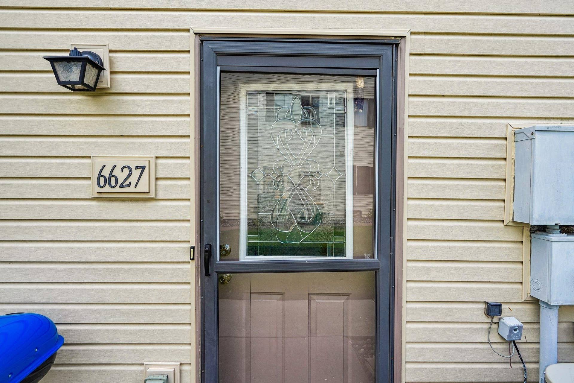 6627 84th Court N, Brooklyn Park, MN 55445 6627 84th Court N, Brooklyn Park, MN 55445