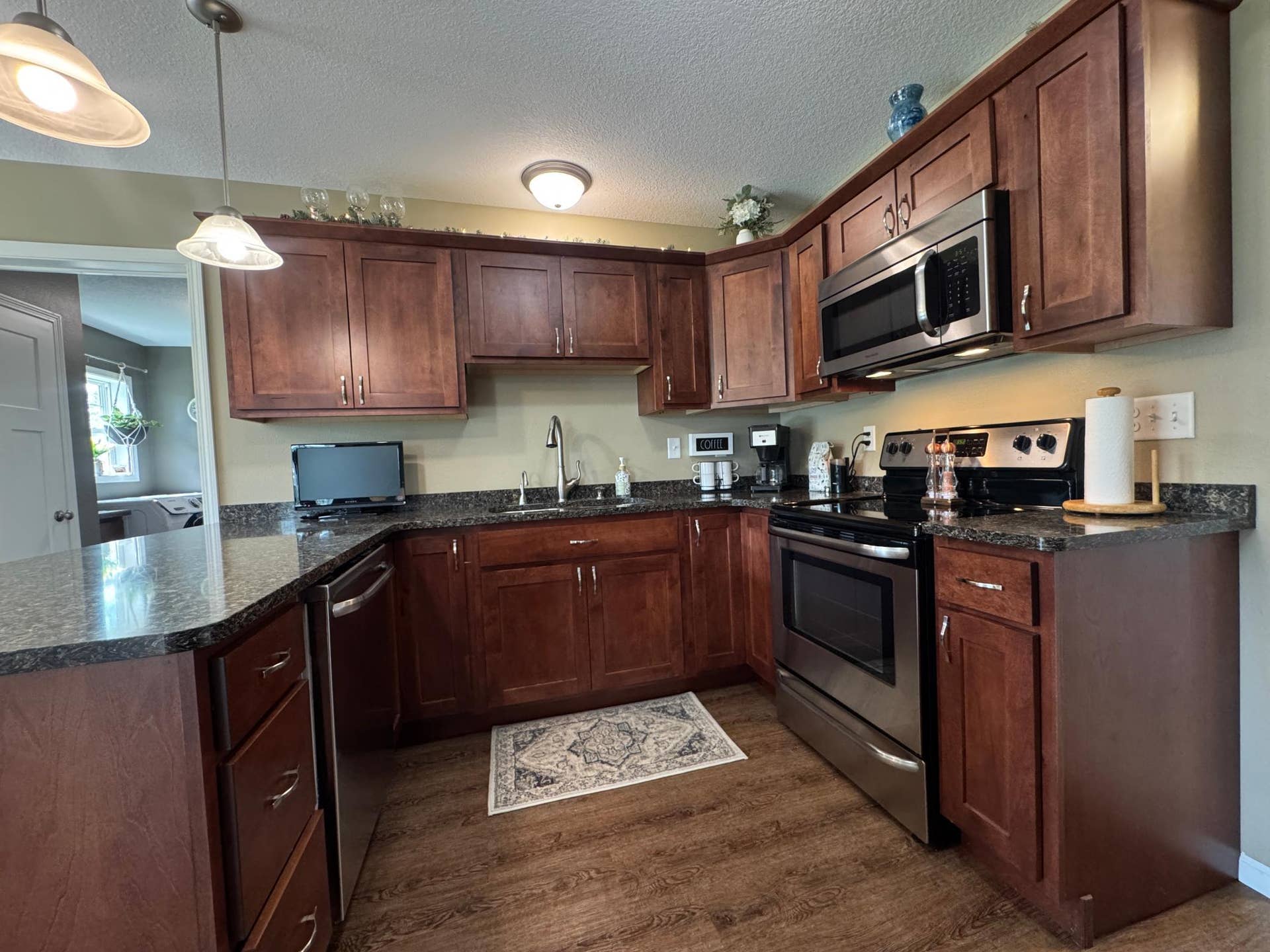 8035 Moidore Drive NW, Bemidji, MN 56601 Kitchen