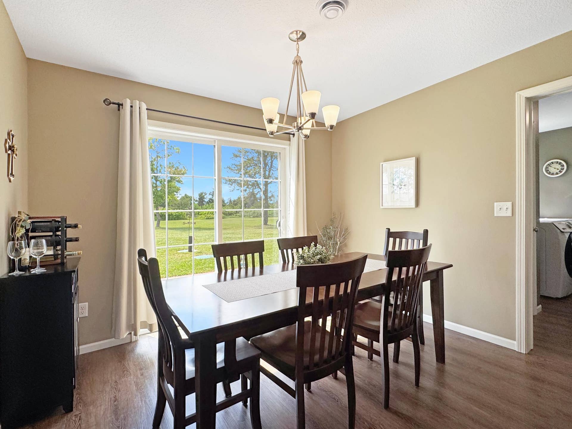 8035 Moidore Drive NW, Bemidji, MN 56601 Dining Room