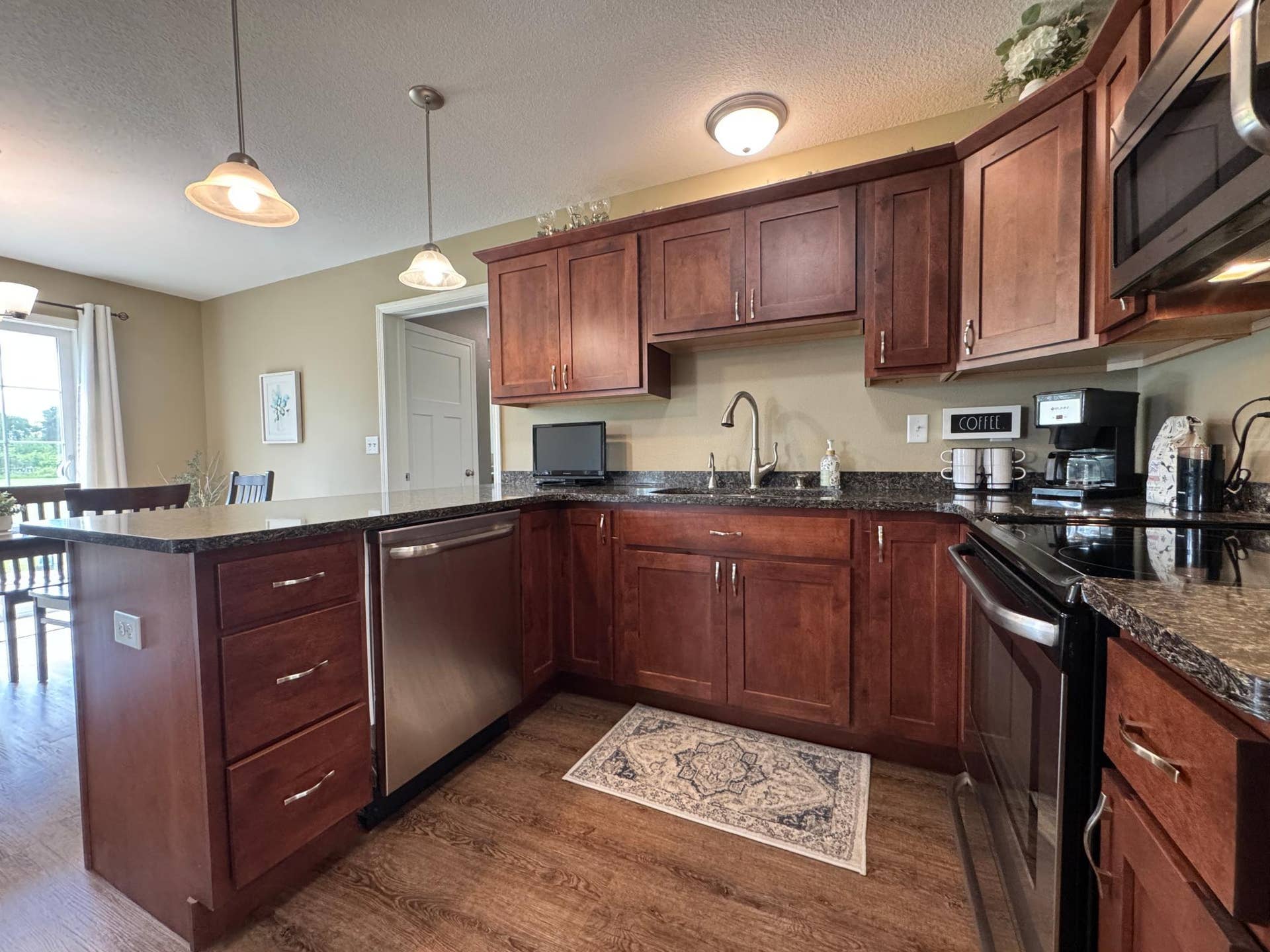 8035 Moidore Drive NW, Bemidji, MN 56601 Kitchen