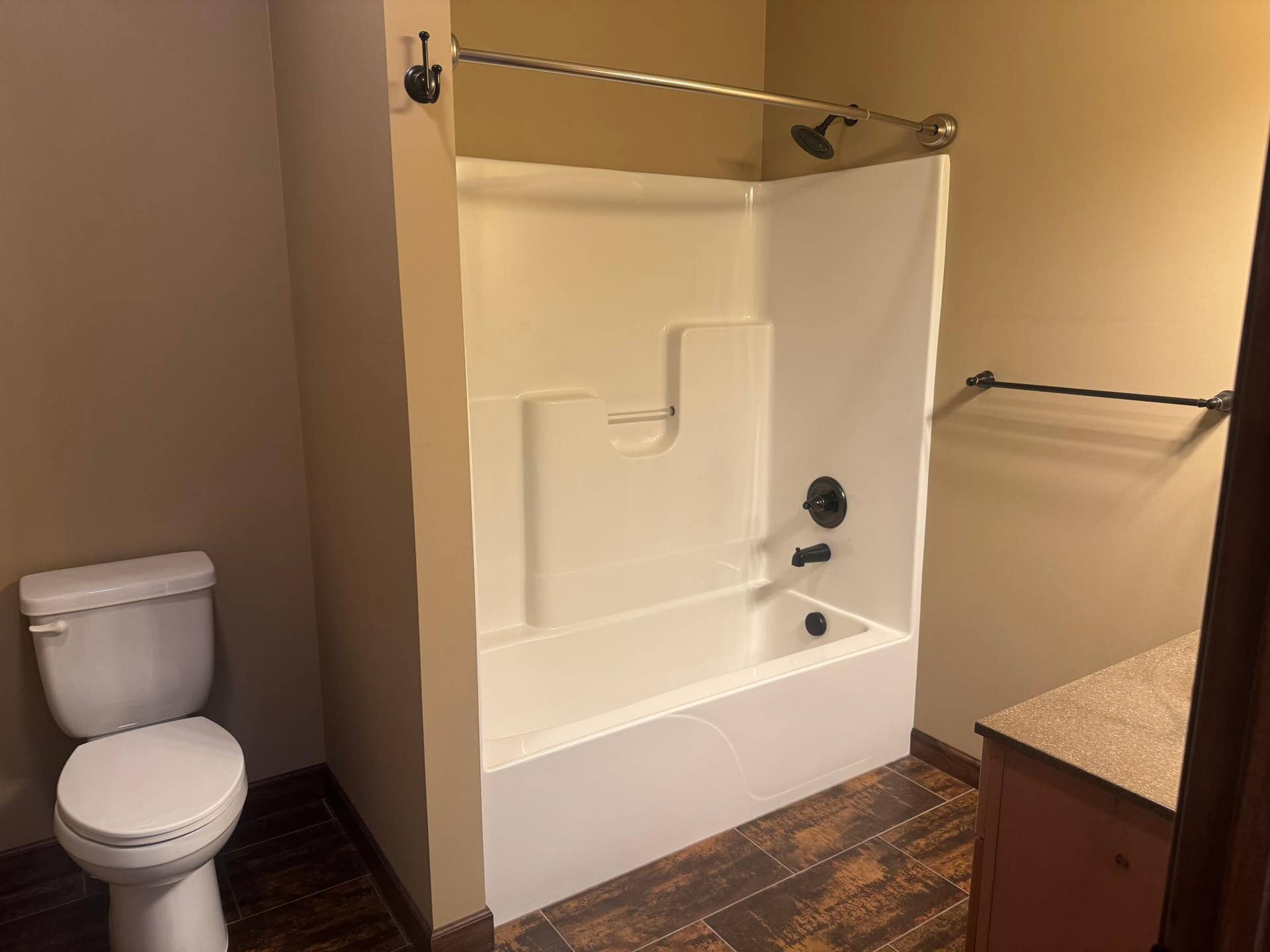 1300 Event Center Drive NE, #5, Bemidji, MN 56601 Bathroom