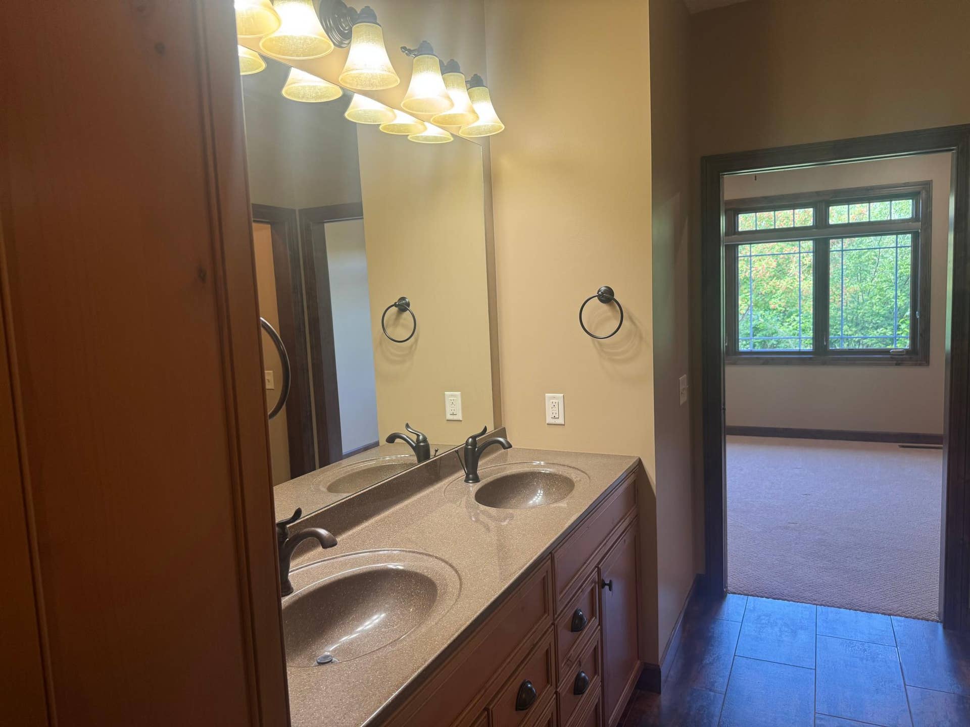 1300 Event Center Drive NE, #5, Bemidji, MN 56601 Primary Bath