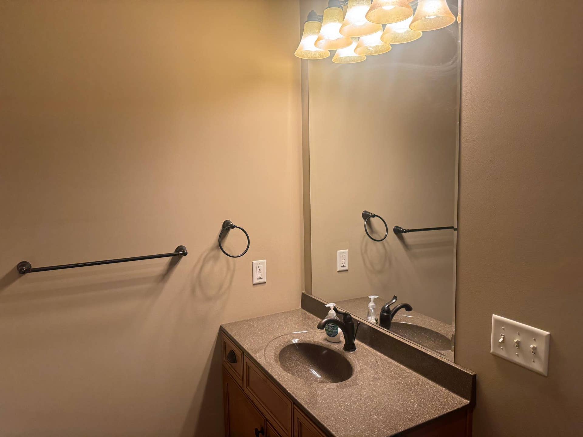 1300 Event Center Drive NE, #5, Bemidji, MN 56601 Bathroom