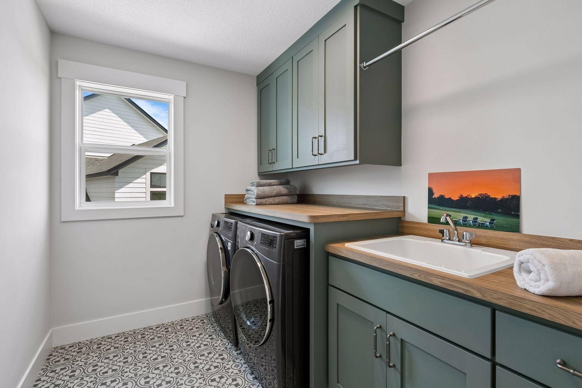 6288 Weston Lane N, Maple Grove, MN 55311 Upper Level Laundry