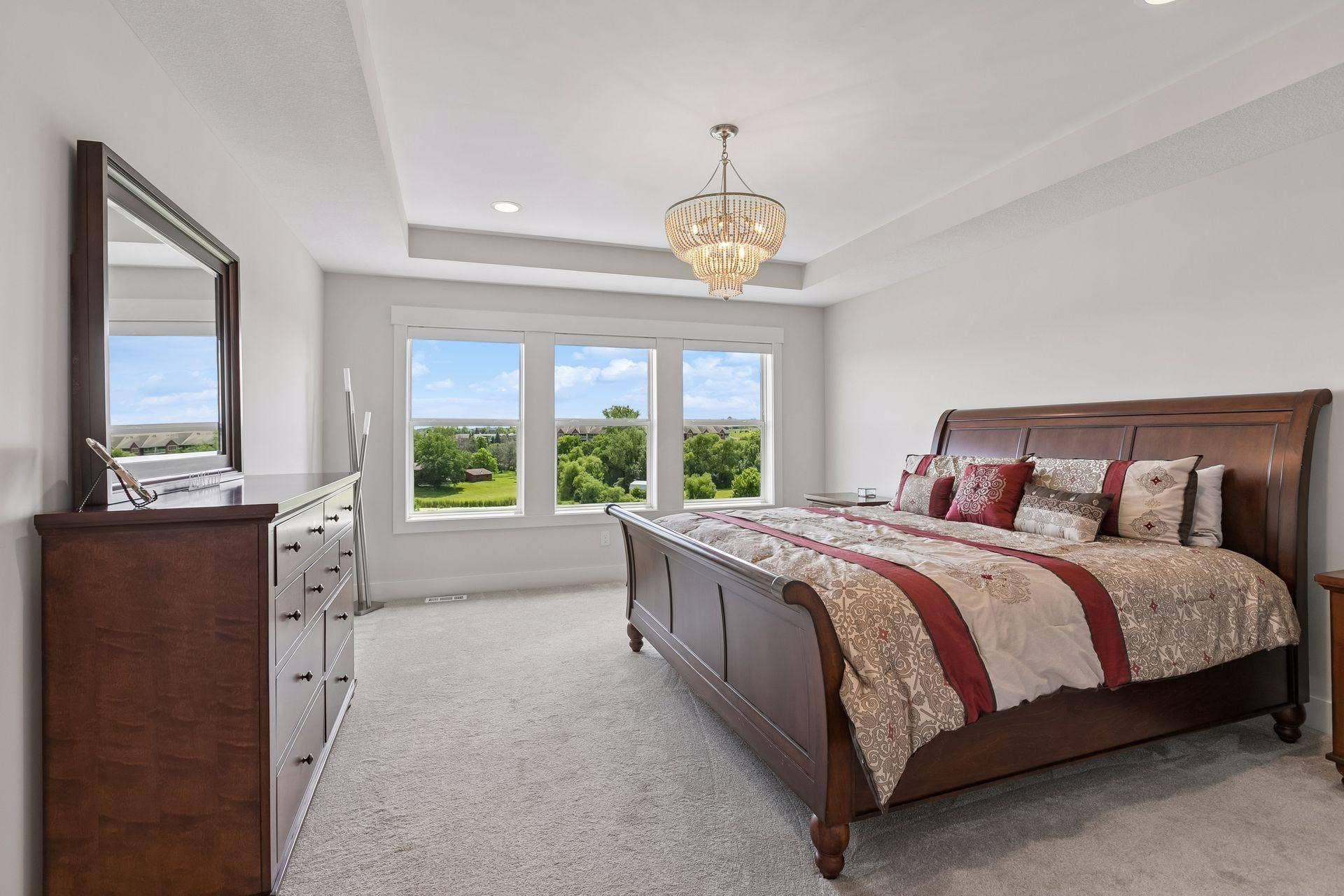 6288 Weston Lane N, Maple Grove, MN 55311 Upper level Primary baedroom