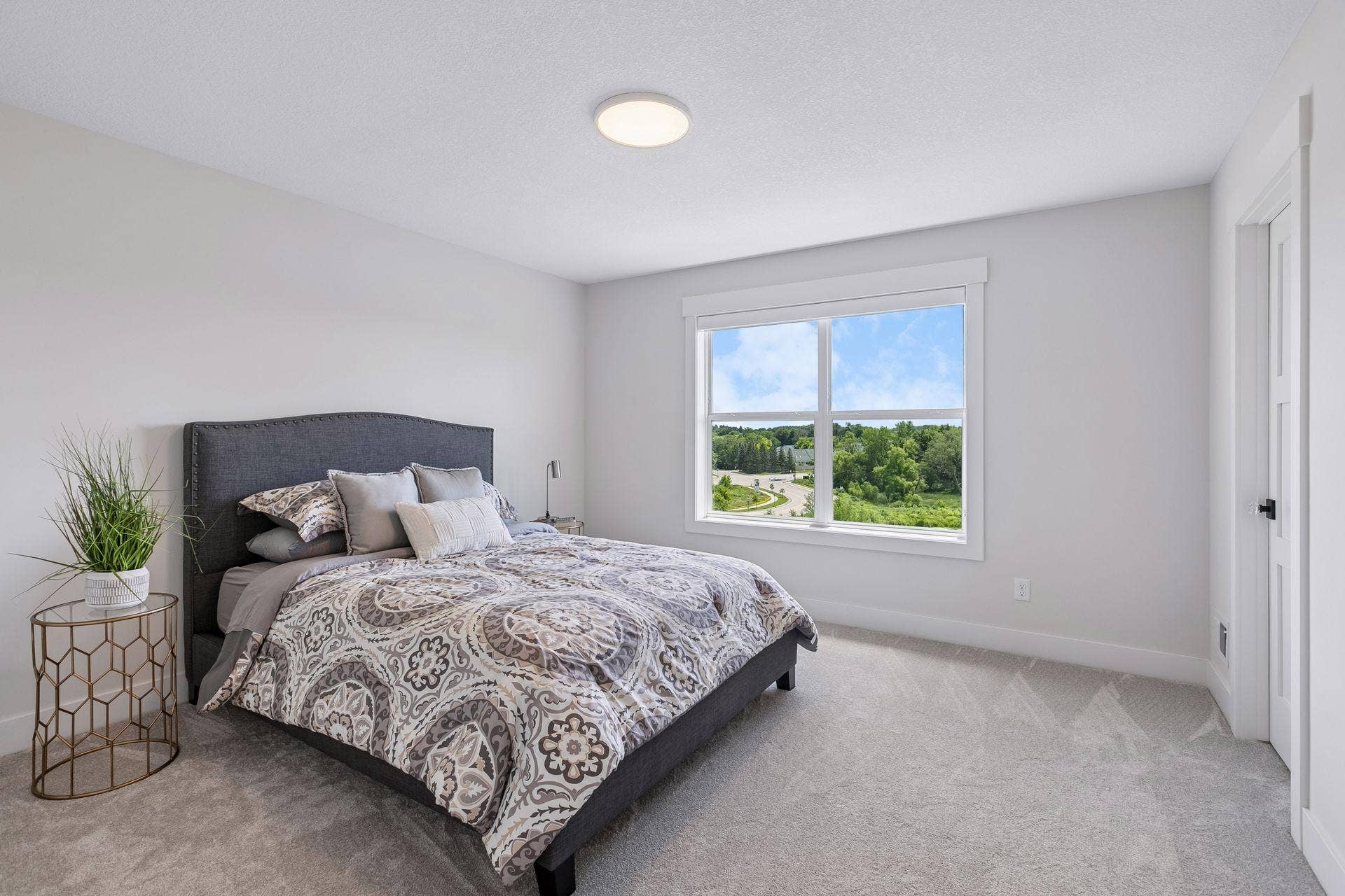 6288 Weston Lane N, Maple Grove, MN 55311 Third Upper Level Bedroom