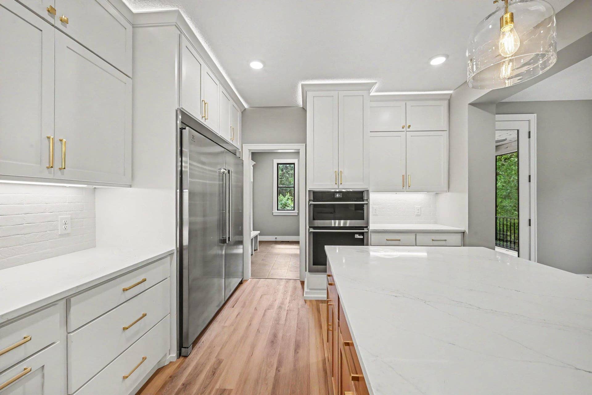 4044 Merriam Road, Minnetonka, MN 55305 014_file_8113.jpg