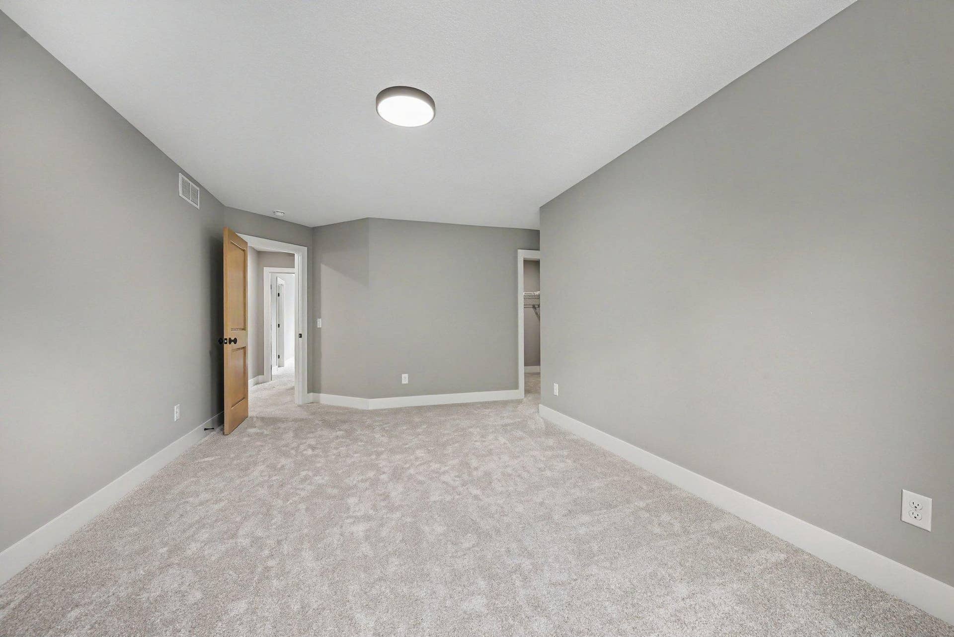 4044 Merriam Road, Minnetonka, MN 55305 021_file_1800.jpg