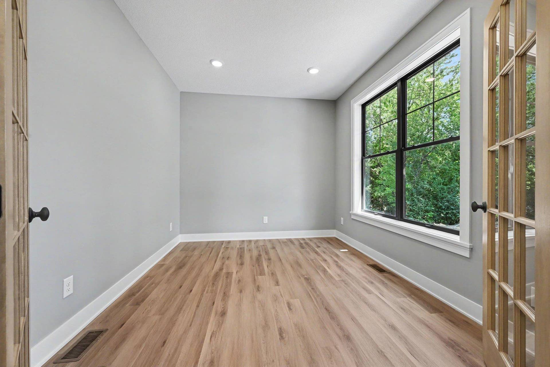 4044 Merriam Road, Minnetonka, MN 55305 Office