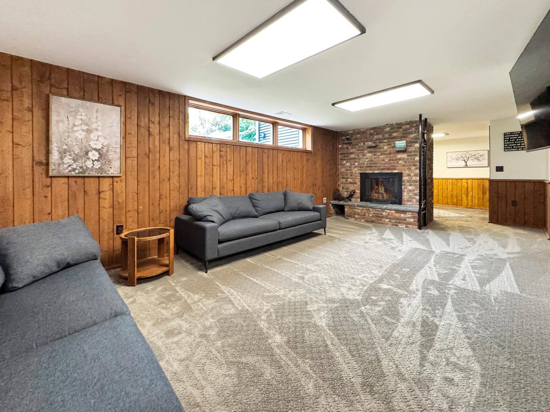 6020 Shady Lane NE, Bemidji, MN 56601 Family room