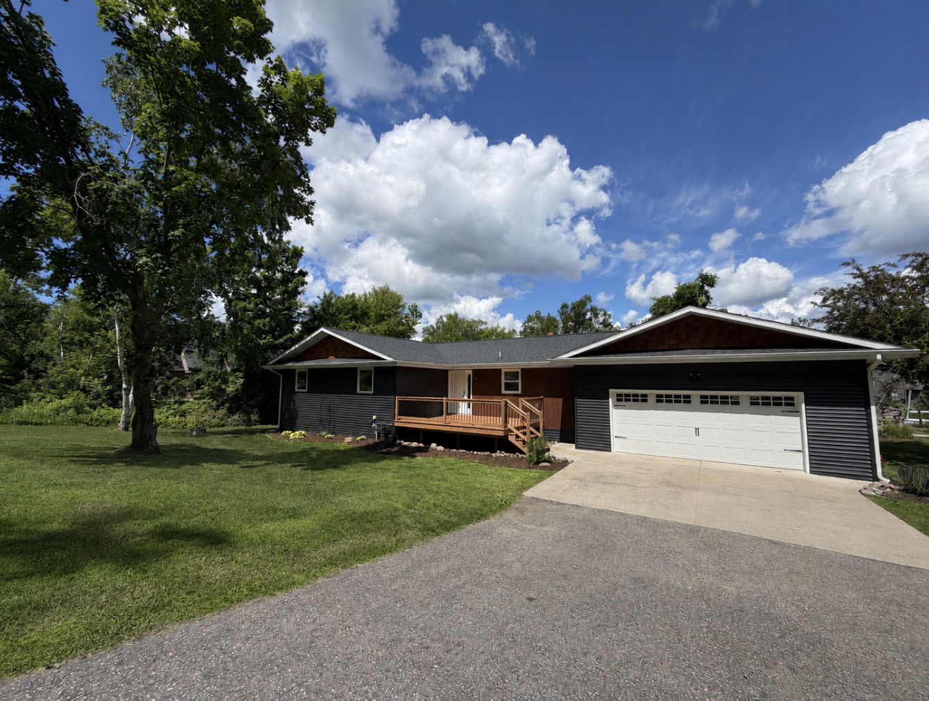 6020 Shady Lane NE, Bemidji, MN 56601 Front
