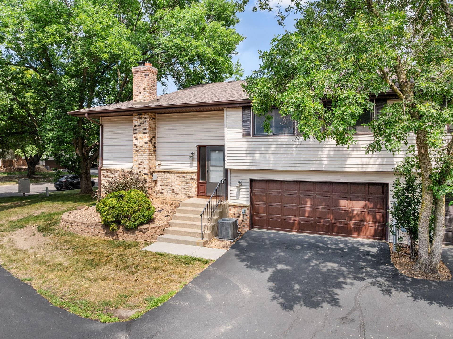 10731 Aquila Avenue S, Bloomington, MN 55438 10731 Aquila Avenue S, Bloomington, MN 55438
