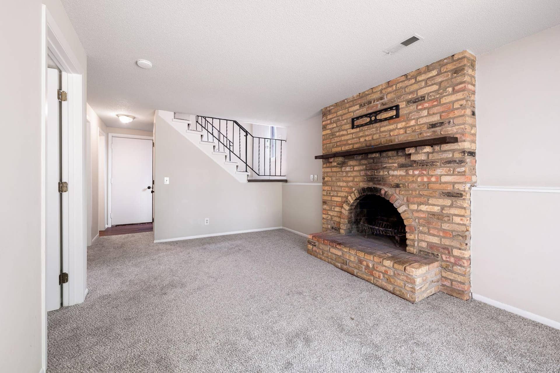 10731 Aquila Avenue S, Bloomington, MN 55438 10731 Aquila Avenue S, Bloomington, MN 55438