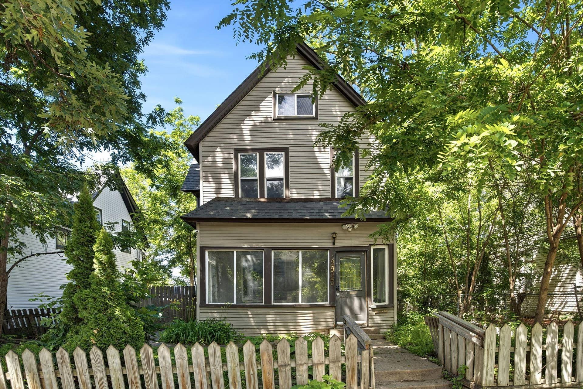 2923 Girard Avenue N, 36, Minneapolis, MN 55411 1-web-or-mls-001_DSC08590.jpg