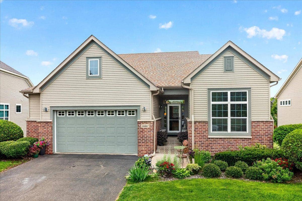 18067 76th Place N, Maple Grove, MN 55311 18067 76th Pl N