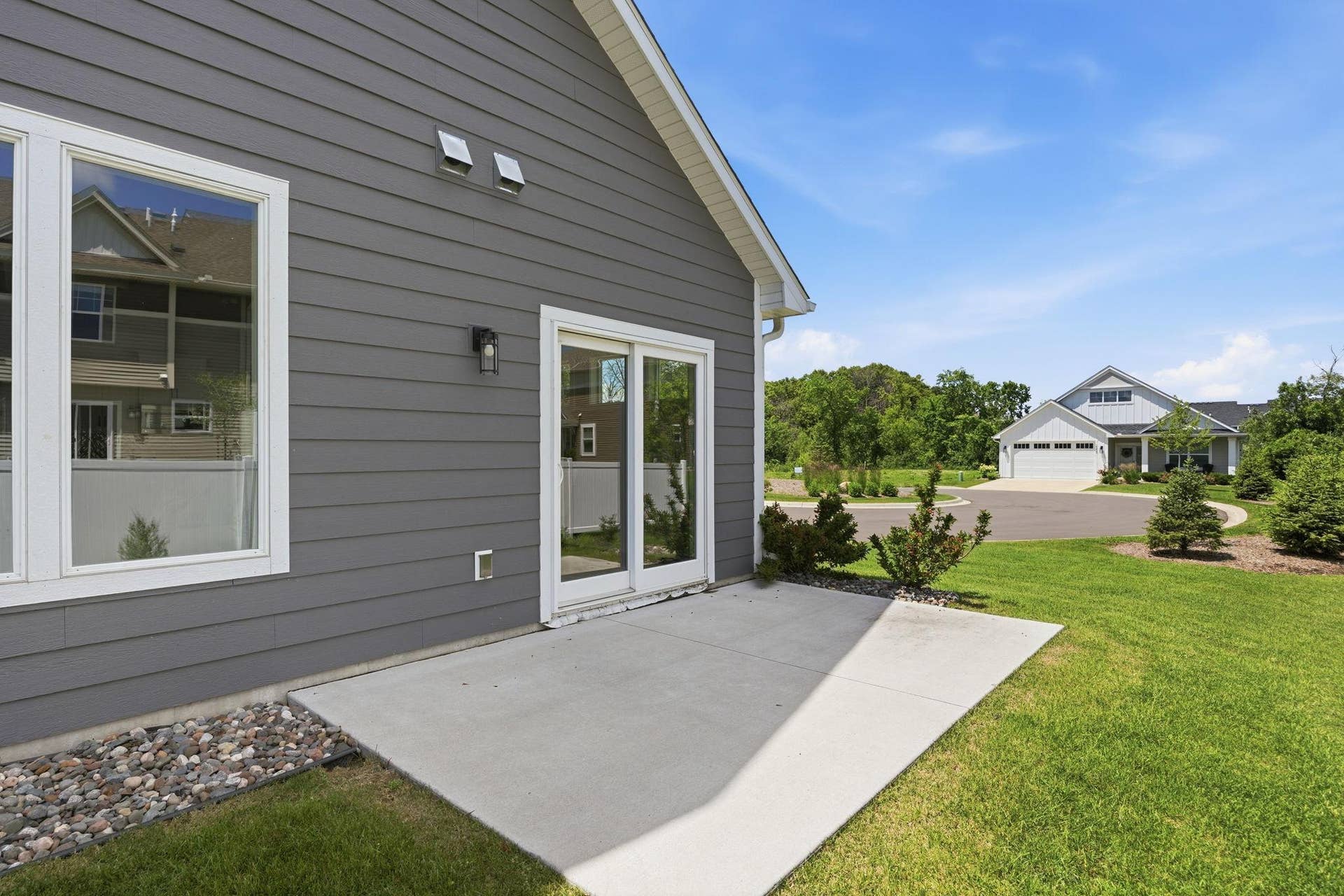 13810 102nd Court N, Maple Grove, MN 55369 13810 102nd Court N, Maple Grove, MN 55369
