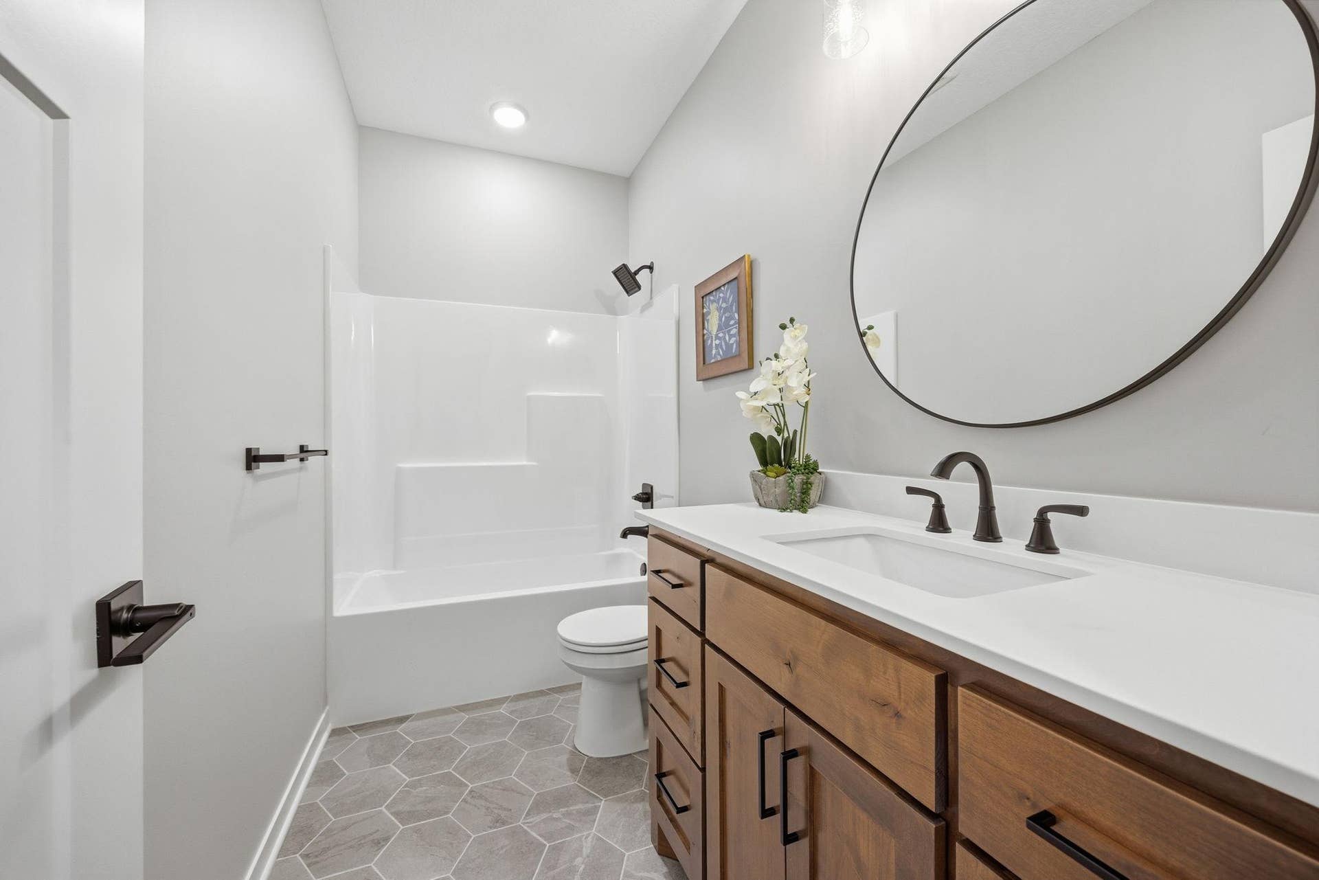 13810 102nd Court N, Maple Grove, MN 55369 13810 102nd Court N, Maple Grove, MN 55369