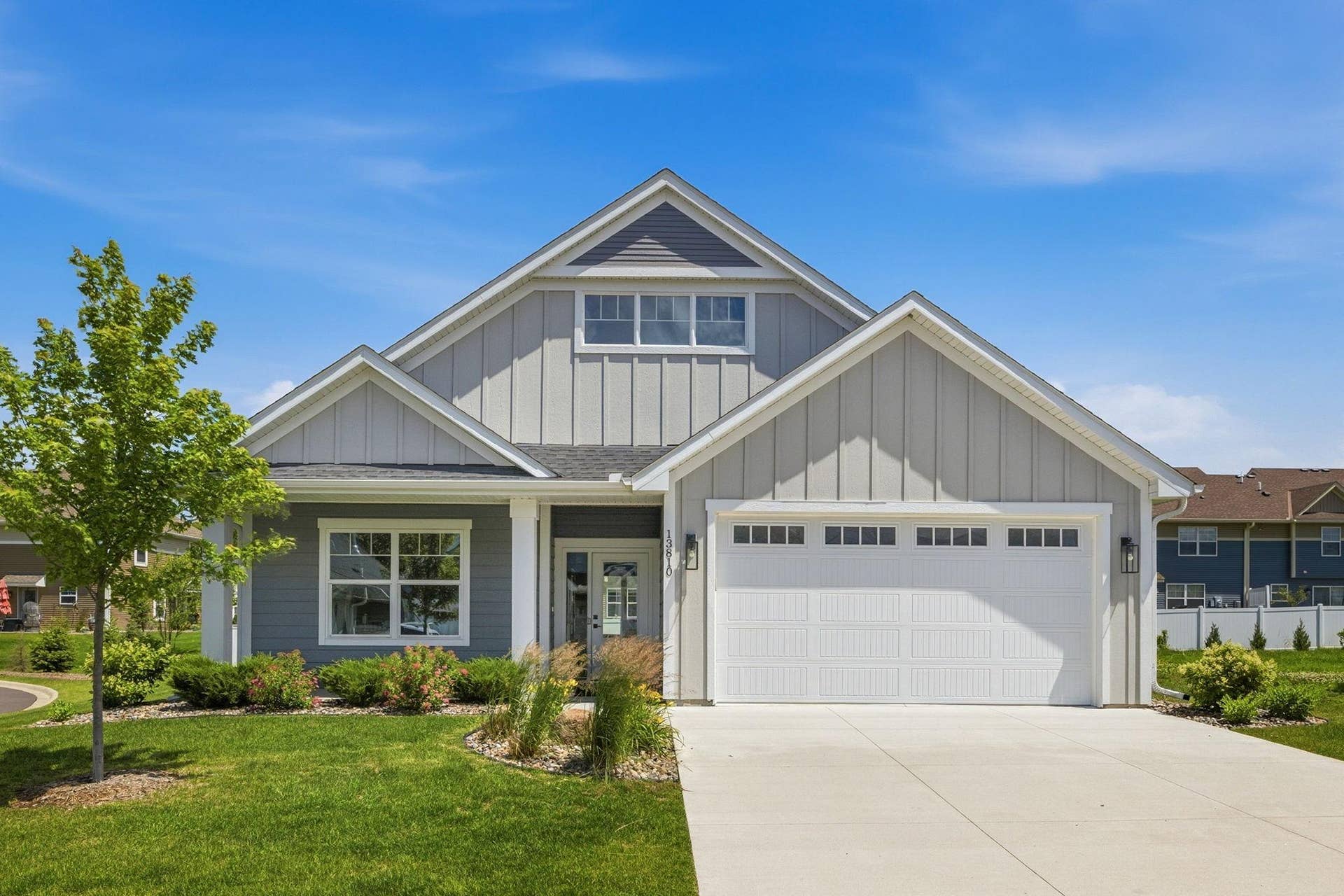 13810 102nd Court N, Maple Grove, MN 55369 13810 102nd Court N, Maple Grove, MN 55369
