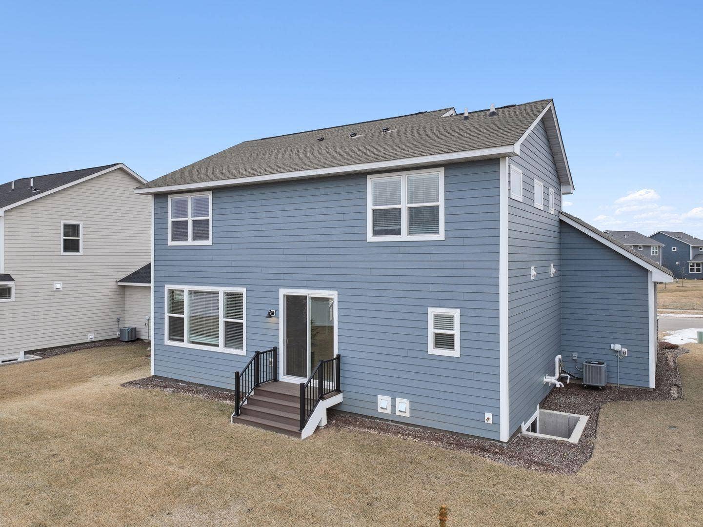 10268 Arrowwood Path, Woodbury, MN 55129 05.jpg
