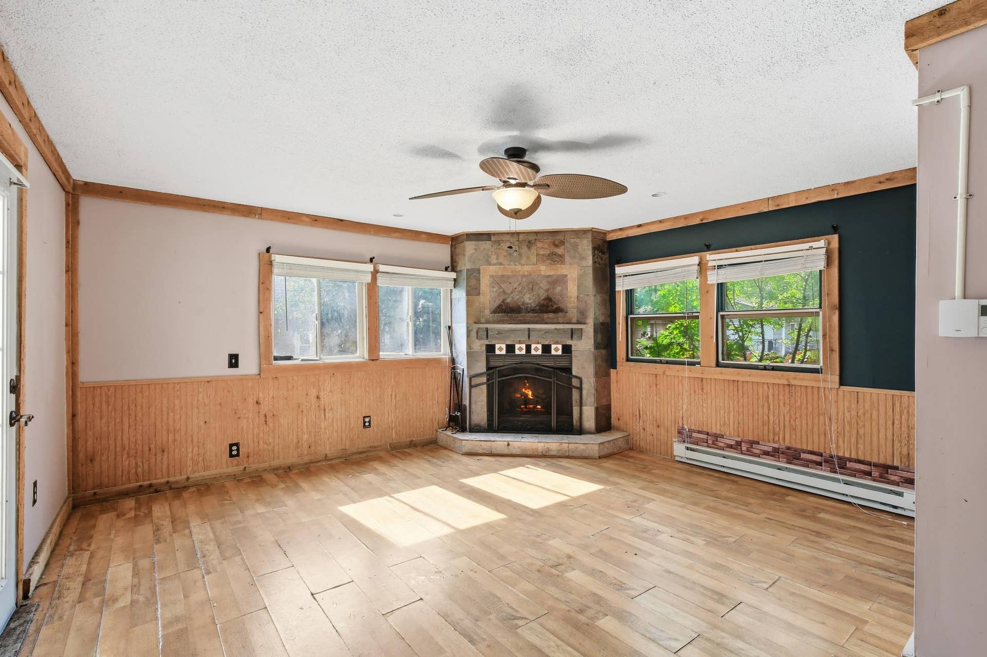 5311 Knox Avenue N, Brooklyn Center, MN 55430 14-print-5311-Knox-Ave-N-14.jpg