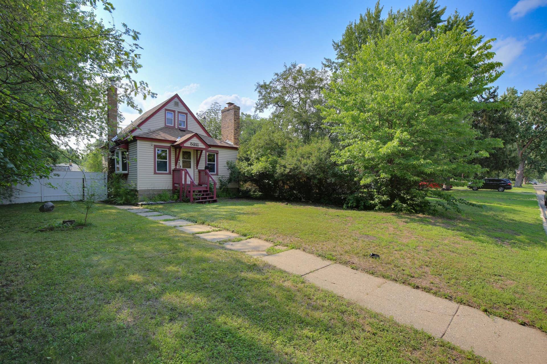 5311 Knox Avenue N, Brooklyn Center, MN 55430 2-print-5311-Knox-Ave-N-02.jpg