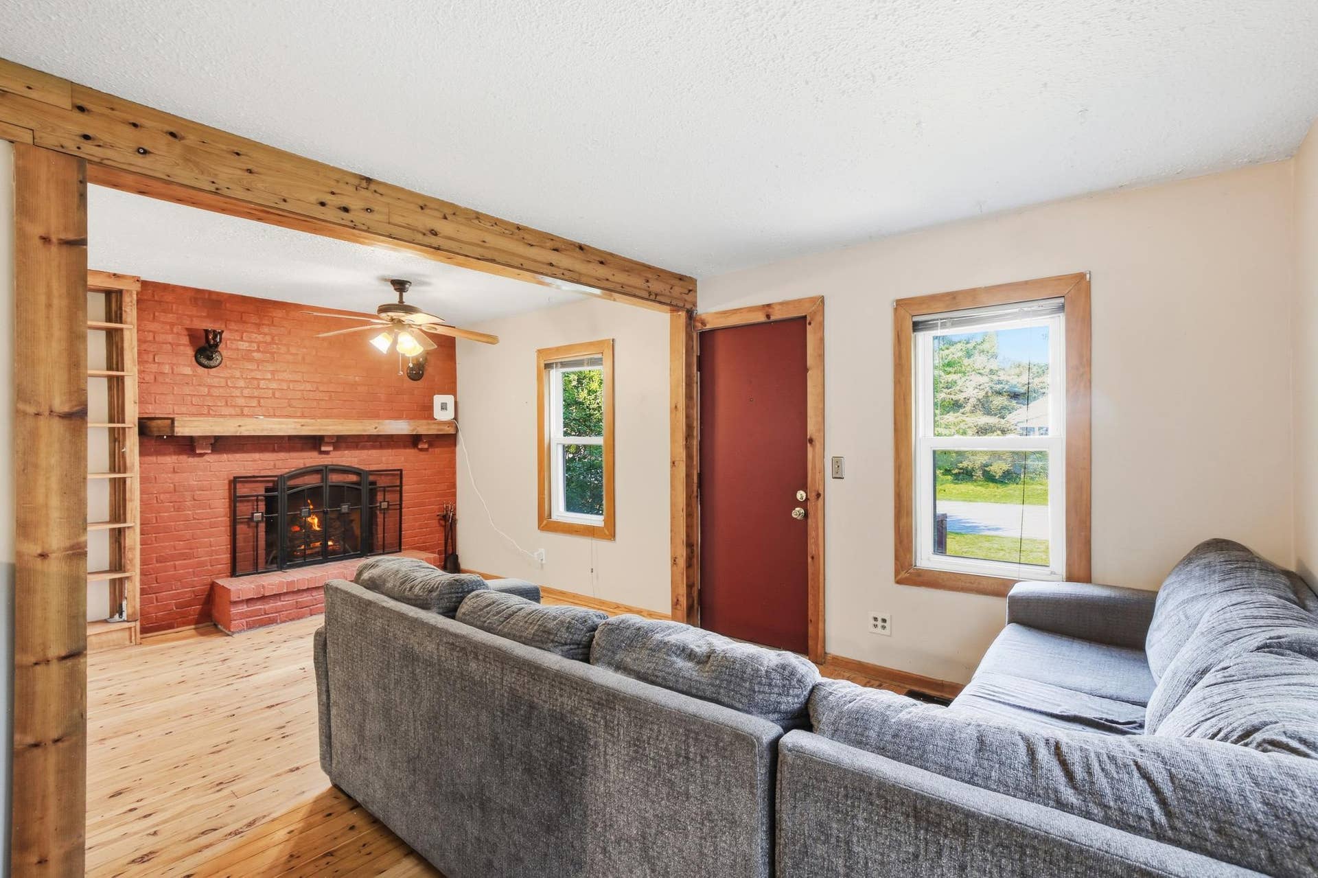 5311 Knox Avenue N, Brooklyn Center, MN 55430 3-print-5311-Knox-Ave-N-03.jpg