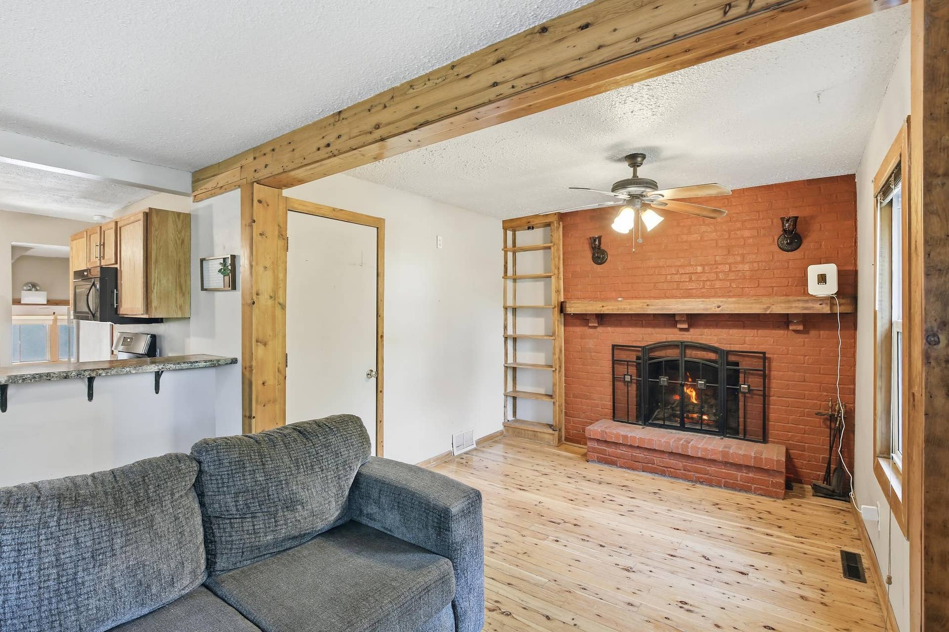 5311 Knox Avenue N, Brooklyn Center, MN 55430 6-print-5311-Knox-Ave-N-06.jpg