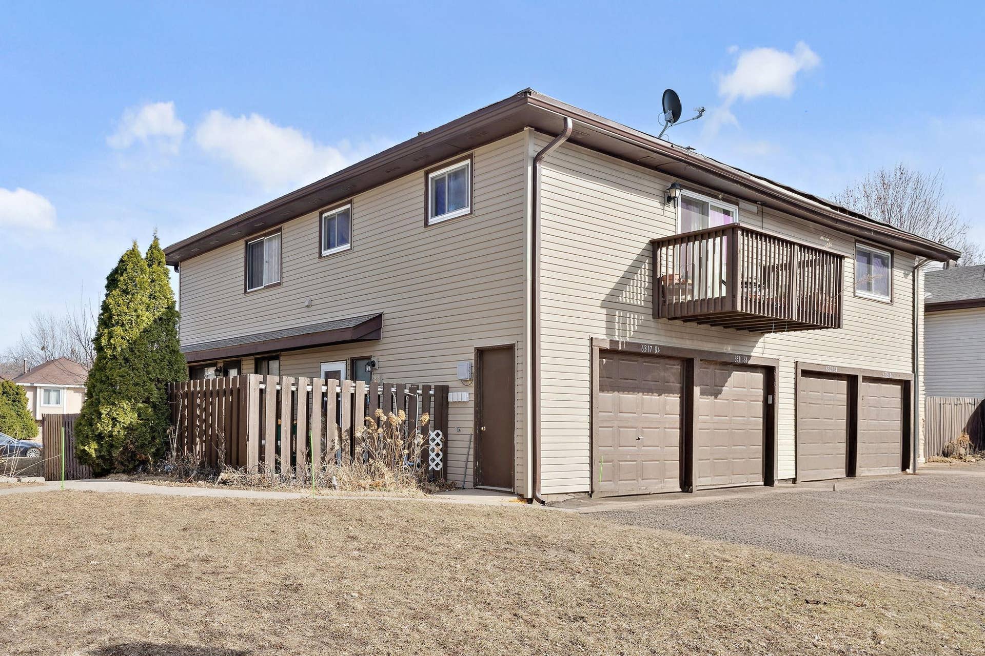6311 84th Court N, Brooklyn Park, MN 55445 6311 84th Court N, Brooklyn Park, MN 55445