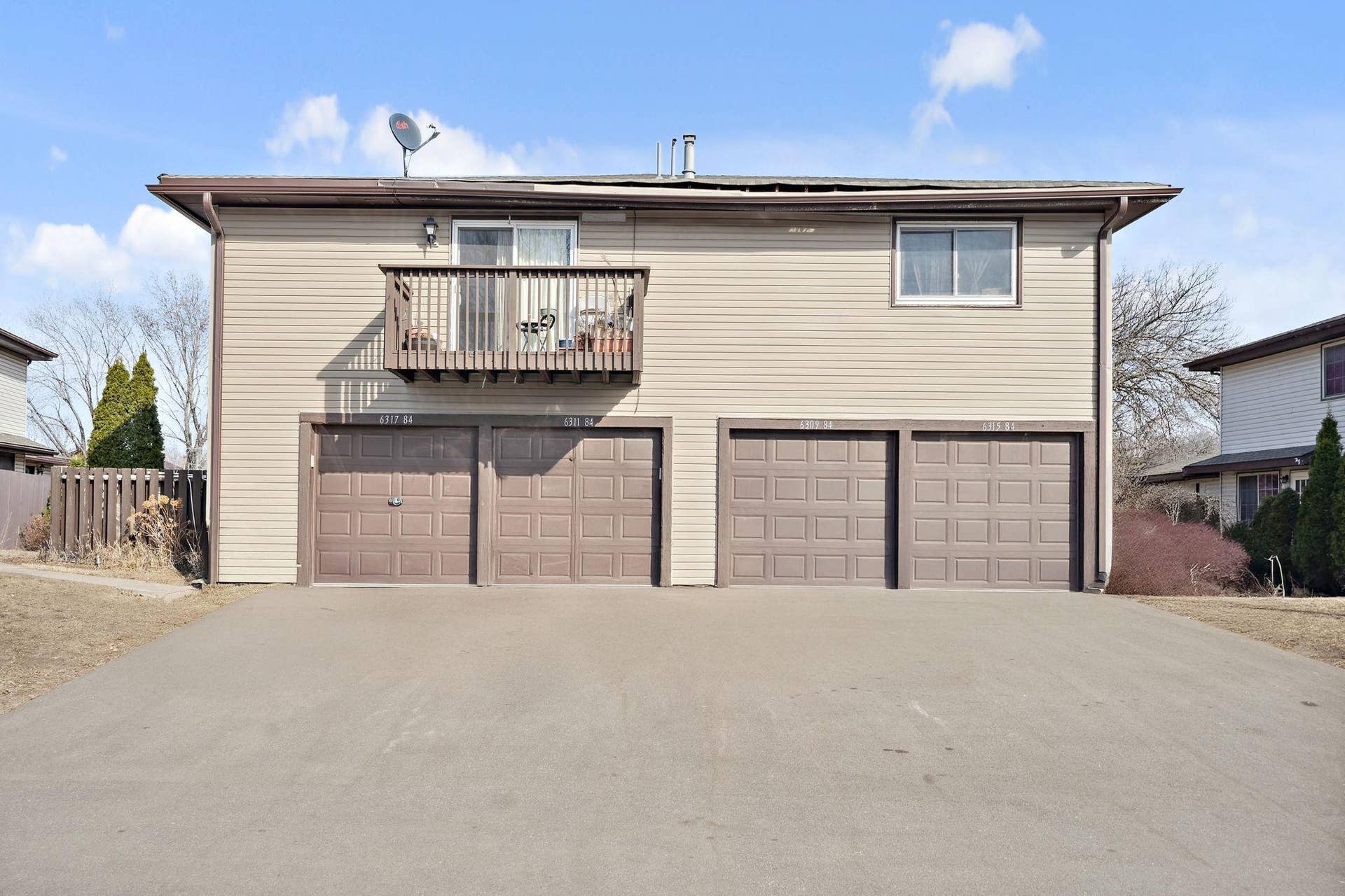 6311 84th Court N, Brooklyn Park, MN 55445 6311 84th Court N, Brooklyn Park, MN 55445
