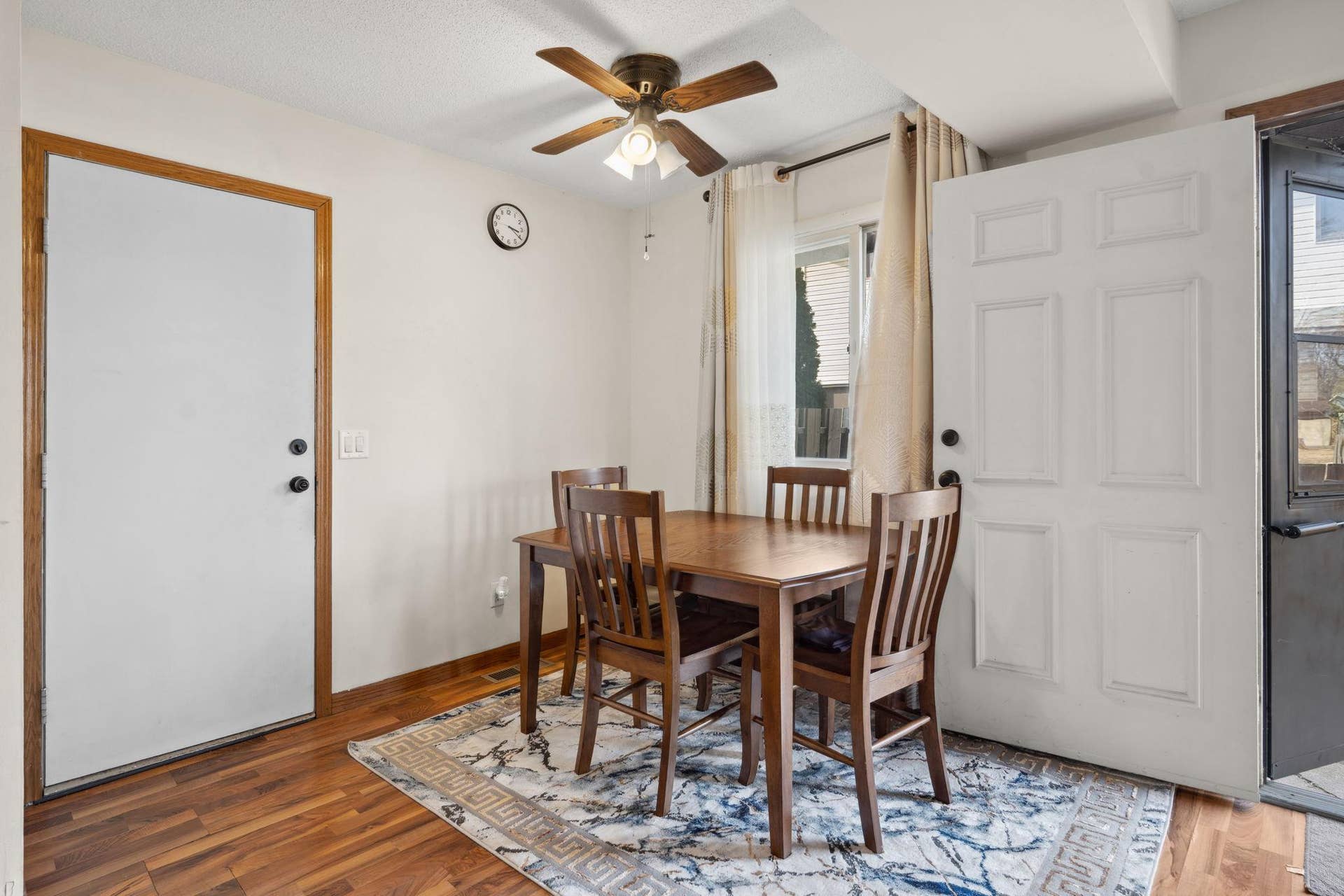 6311 84th Court N, Brooklyn Park, MN 55445 6311 84th Court N, Brooklyn Park, MN 55445