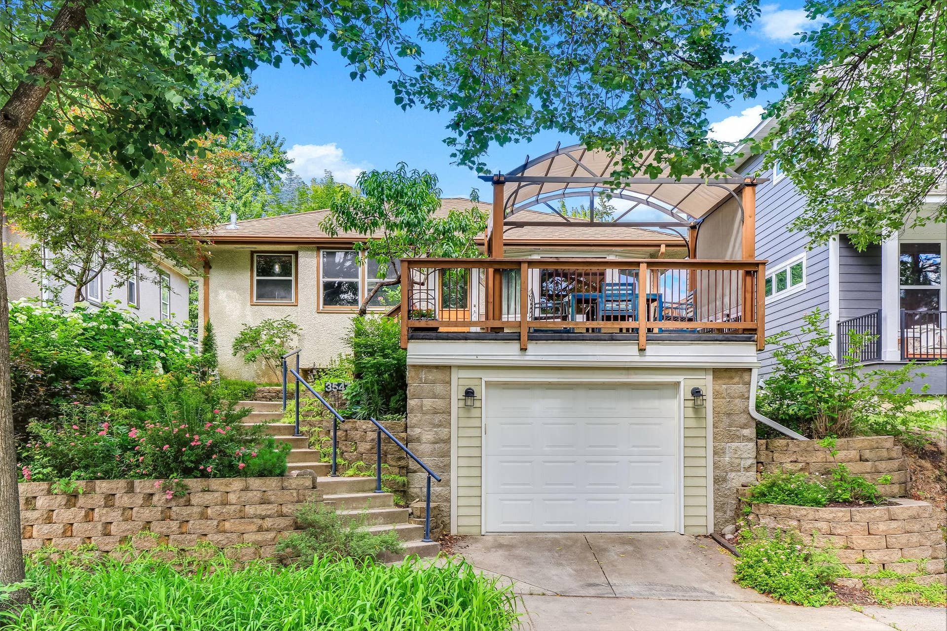 3547 Dupont Avenue N, 27, Minneapolis, MN 55412 1-web-or-mls-3547-Dupont-Ave-01.jpg