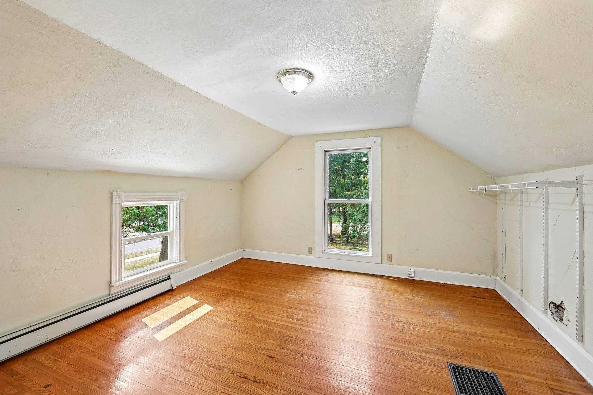 3032 Saint Croix Trail S, Afton, MN 55001 25-web-or-mls-Saint Croix Trl-S2807-038.jpg