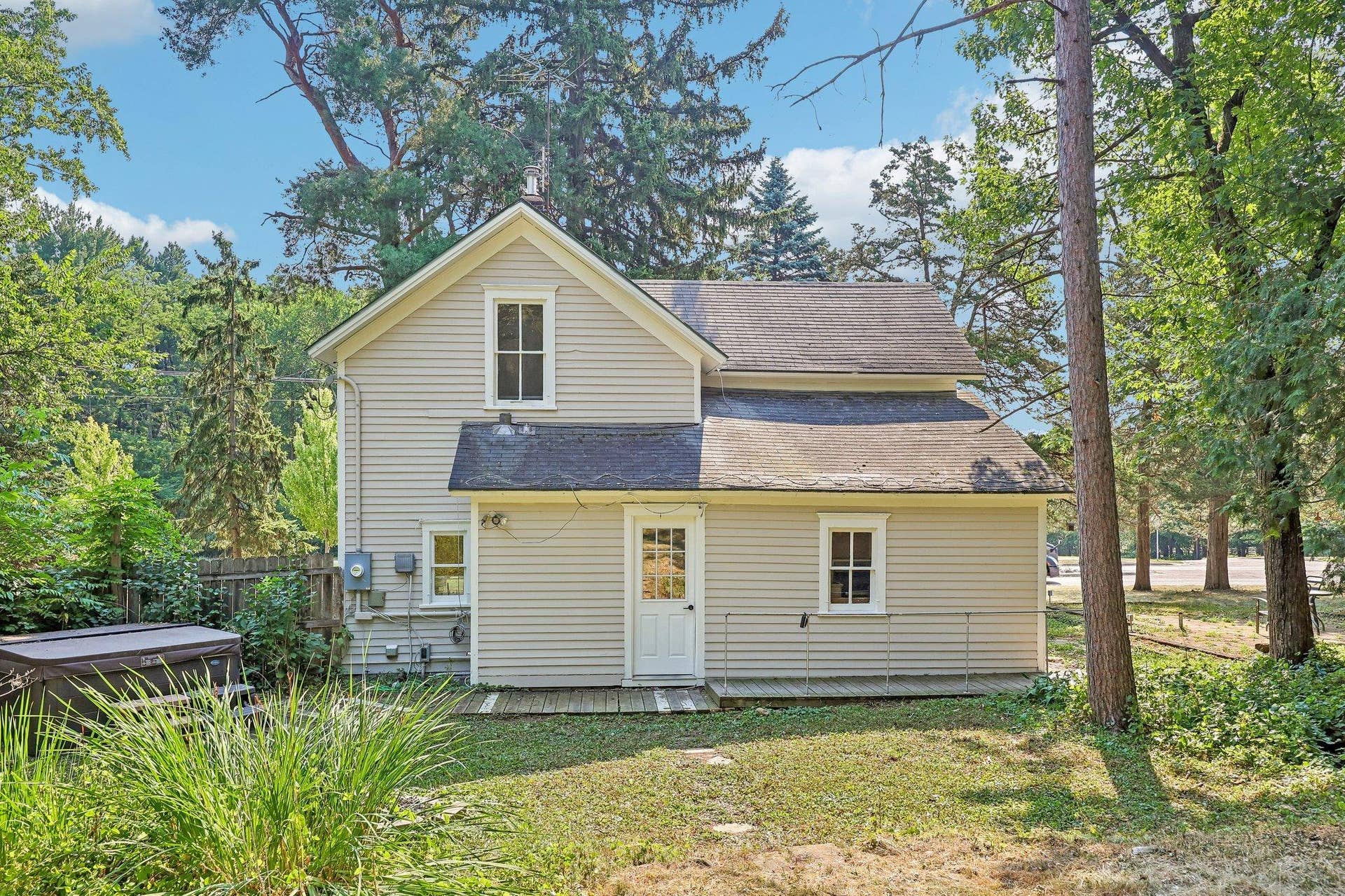3032 Saint Croix Trail S, Afton, MN 55001 35-web-or-mls-Saint Croix Trl-S2807-061.jpg