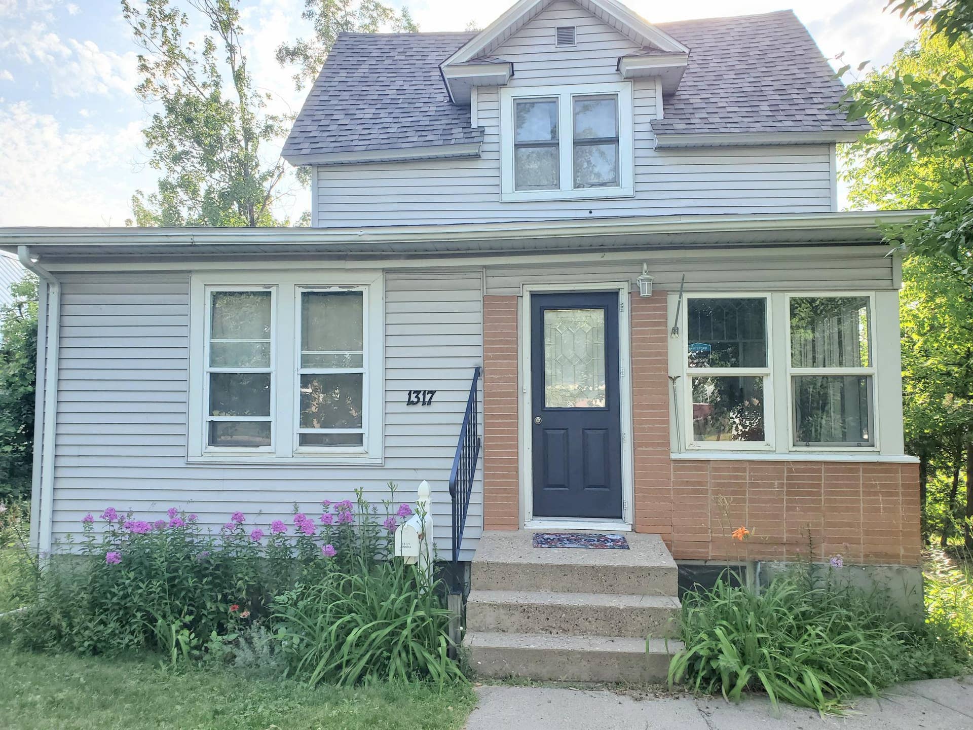 1317 America Avenue NW, Bemidji, MN 56601 20260719_183616~2.jpg