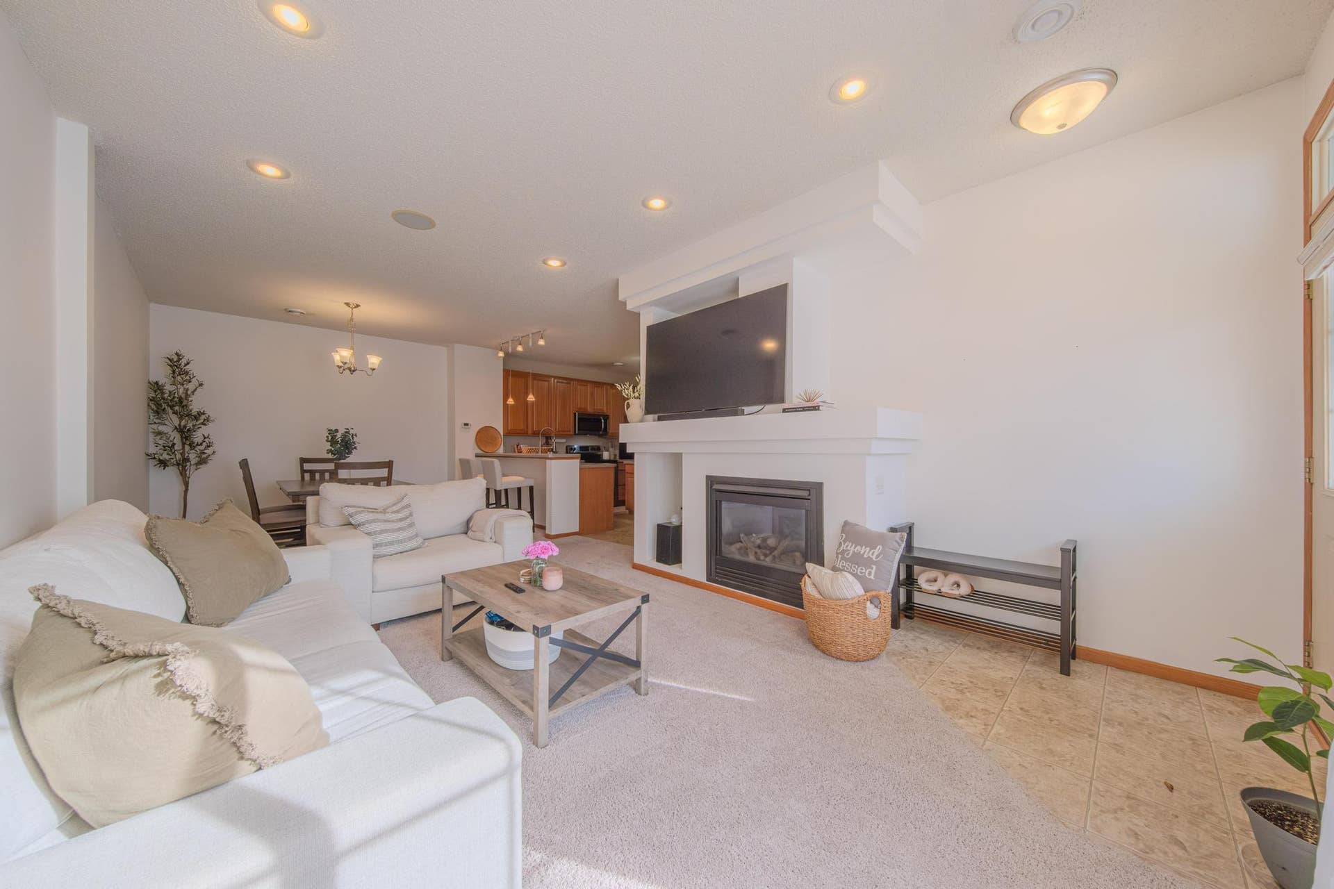 3775 Hazel Trail, #G, Woodbury, MN 55129 DSCF5988-Enhanced-NR.jpg