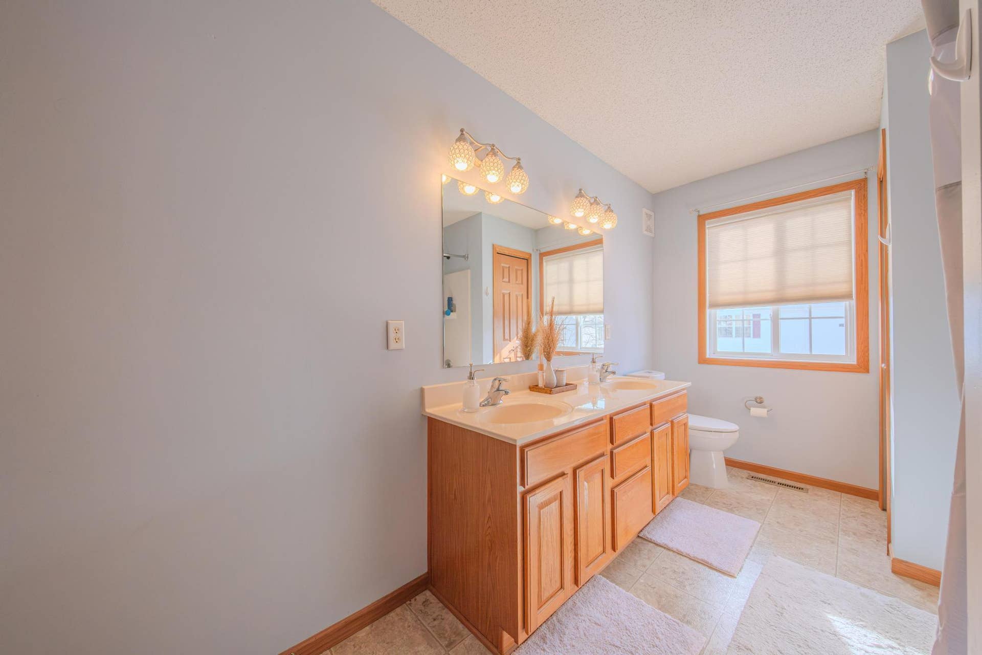 3775 Hazel Trail, #G, Woodbury, MN 55129 DSCF6068-Enhanced-NR.jpg