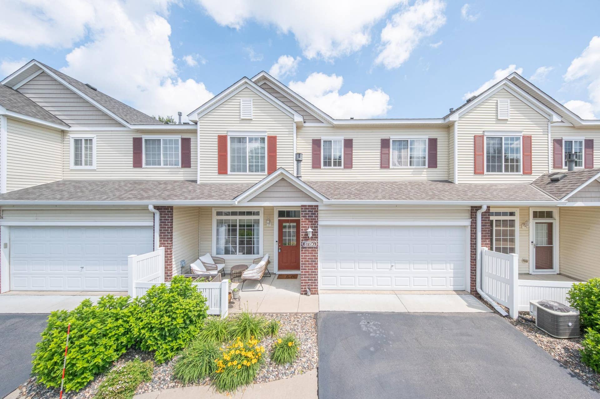 3775 Hazel Trail, #G, Woodbury, MN 55129 DSCF7725.jpg