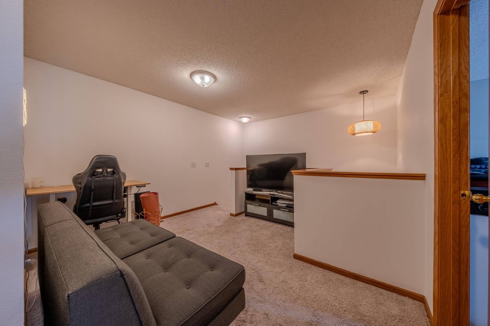 3775 Hazel Trail, #G, Woodbury, MN 55129 DSCF7715-HDR.jpg