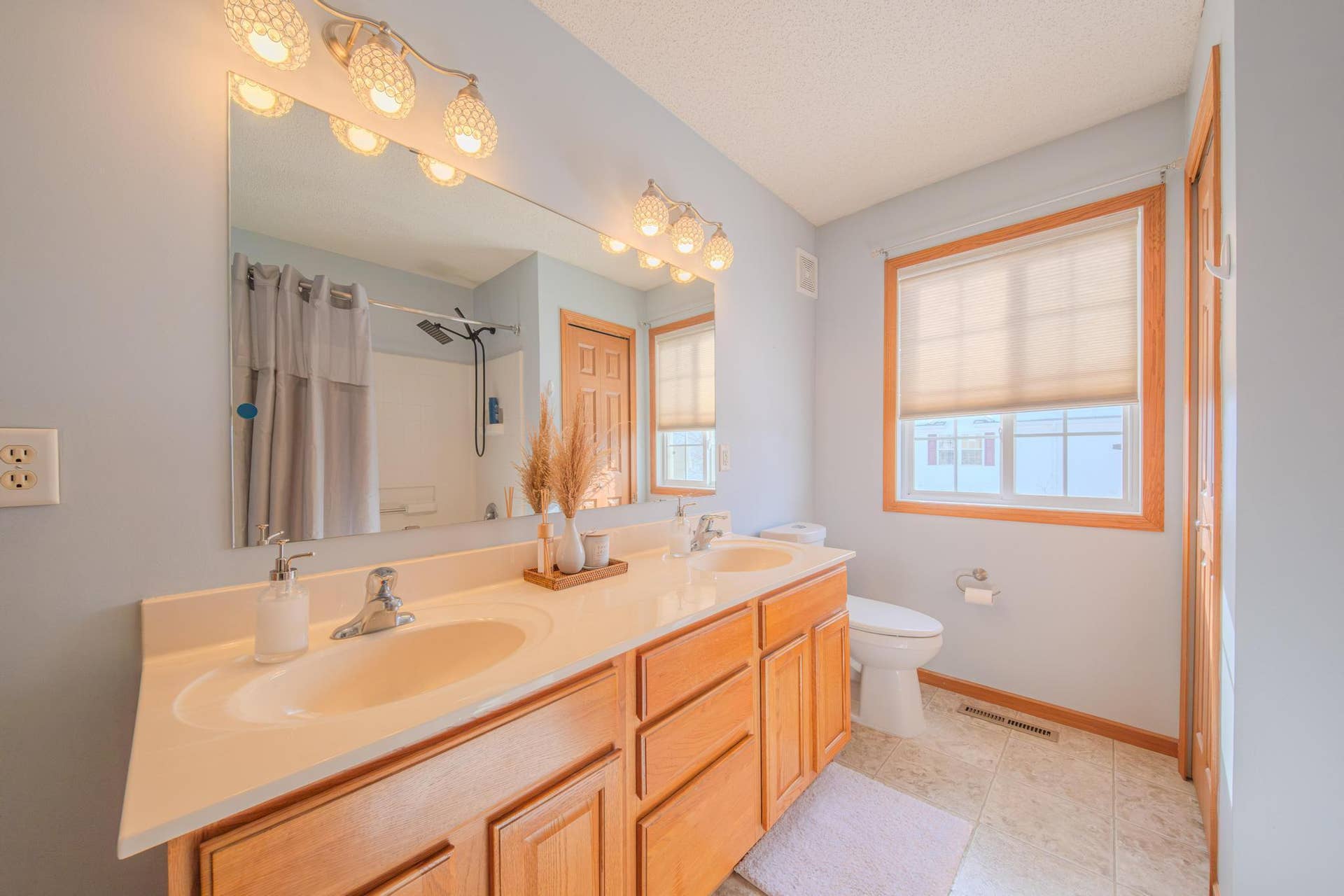 3775 Hazel Trail, #G, Woodbury, MN 55129 DSCF6078-Enhanced-NR.jpg