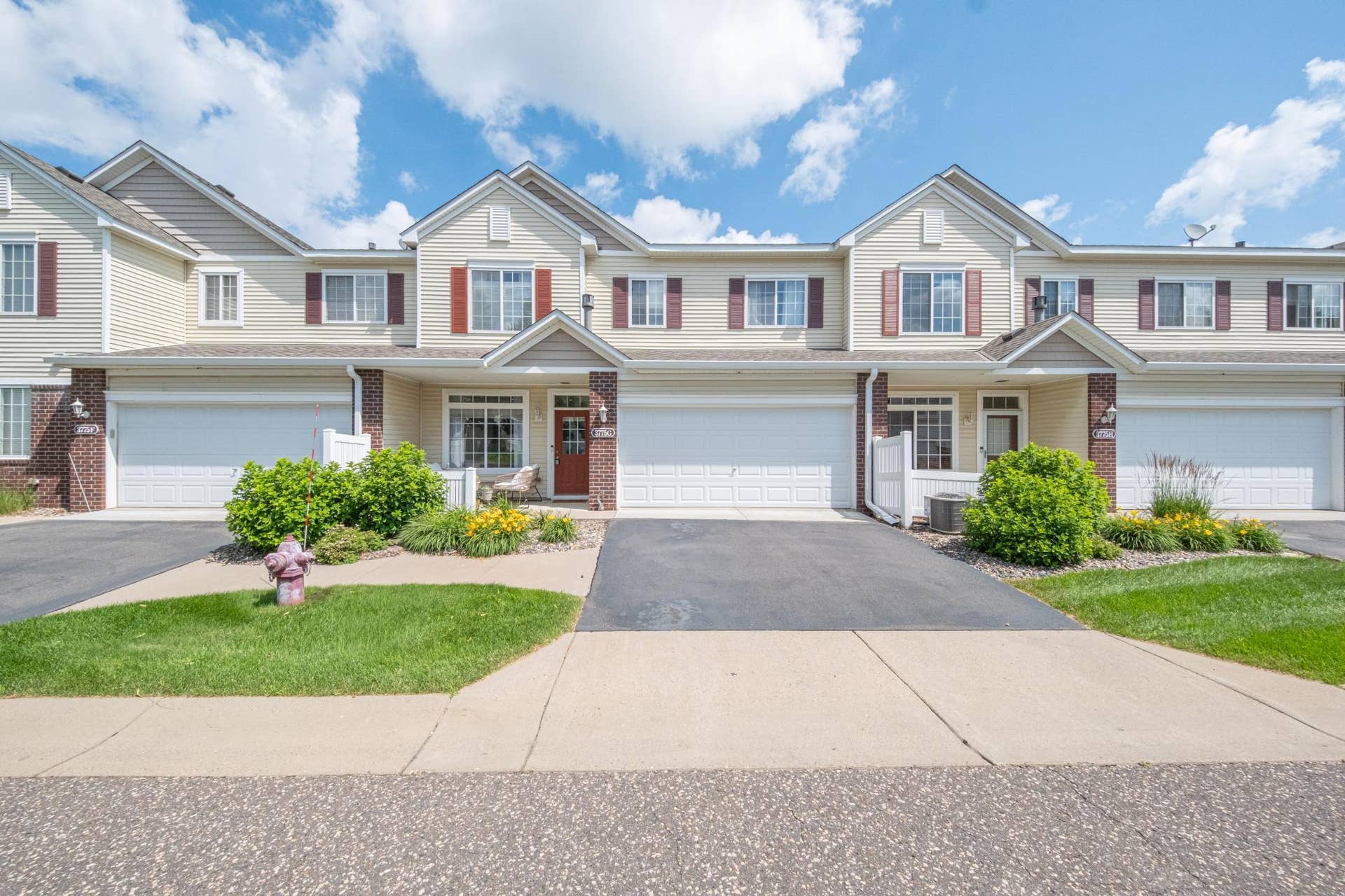 3775 Hazel Trail, #G, Woodbury, MN 55129 DSCF7728.jpg