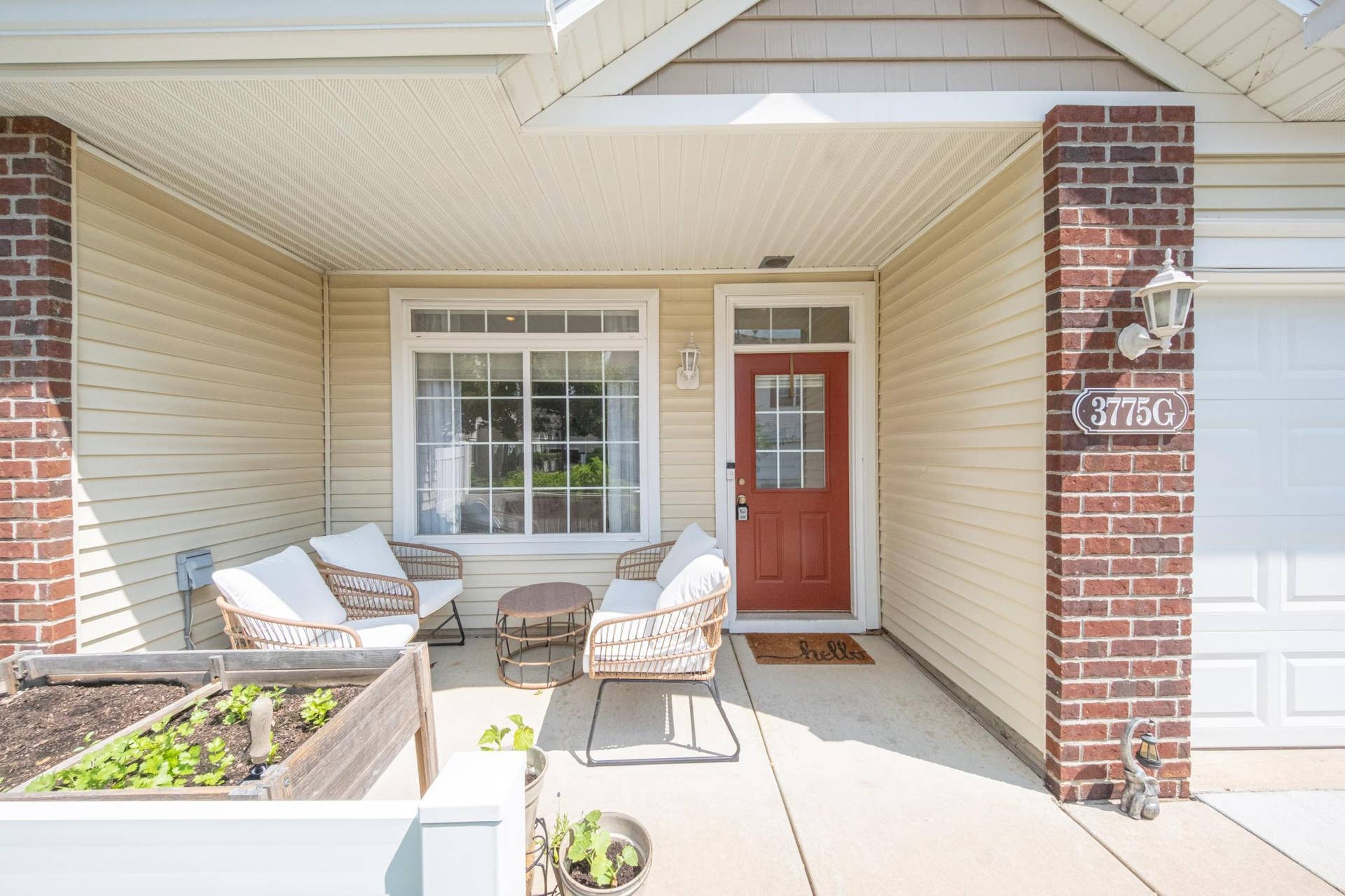 3775 Hazel Trail, #G, Woodbury, MN 55129 DSCF7734.jpg