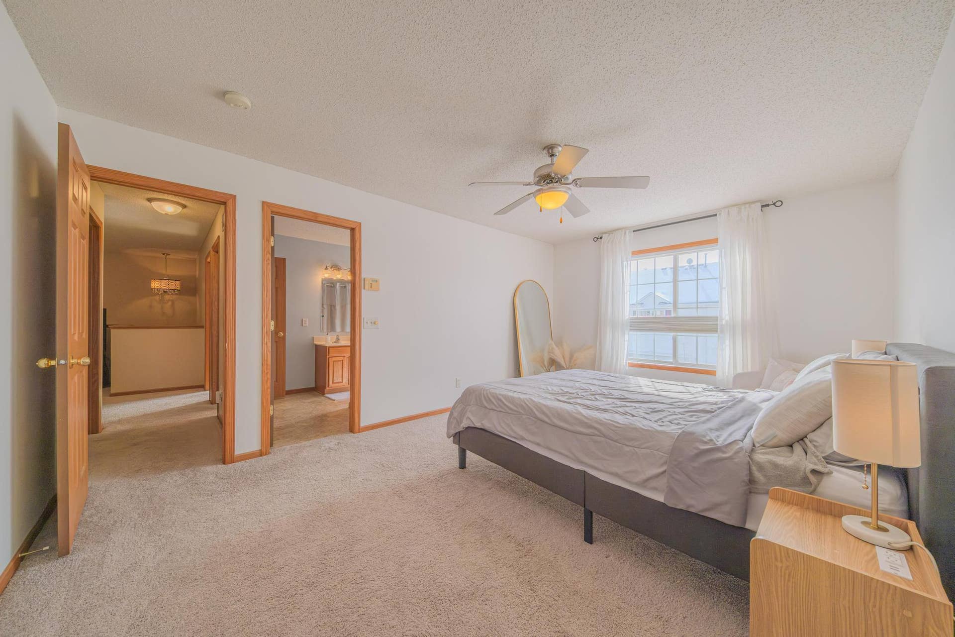 3775 Hazel Trail, #G, Woodbury, MN 55129 DSCF6058-Enhanced-NR.jpg