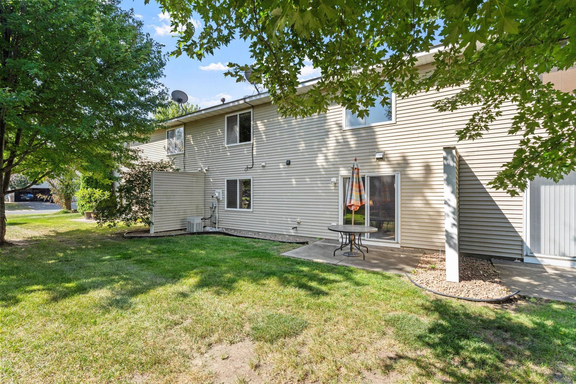 1585 Chartreux Avenue, Shakopee, MN 55379 1585 Chartreux Avenue, Shakopee, MN 55379