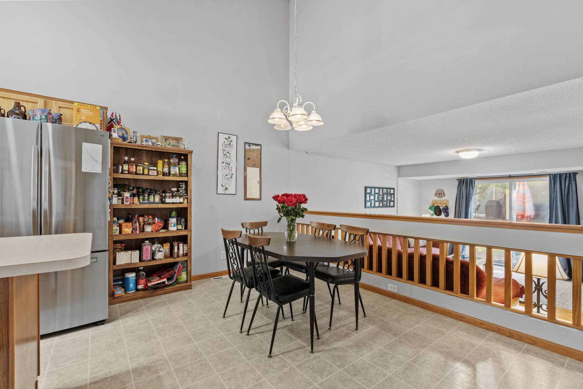 1585 Chartreux Avenue, Shakopee, MN 55379 1585 Chartreux Avenue, Shakopee, MN 55379