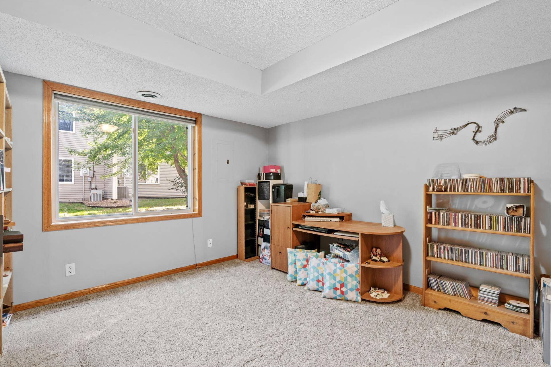 1585 Chartreux Avenue, Shakopee, MN 55379 1585 Chartreux Avenue, Shakopee, MN 55379