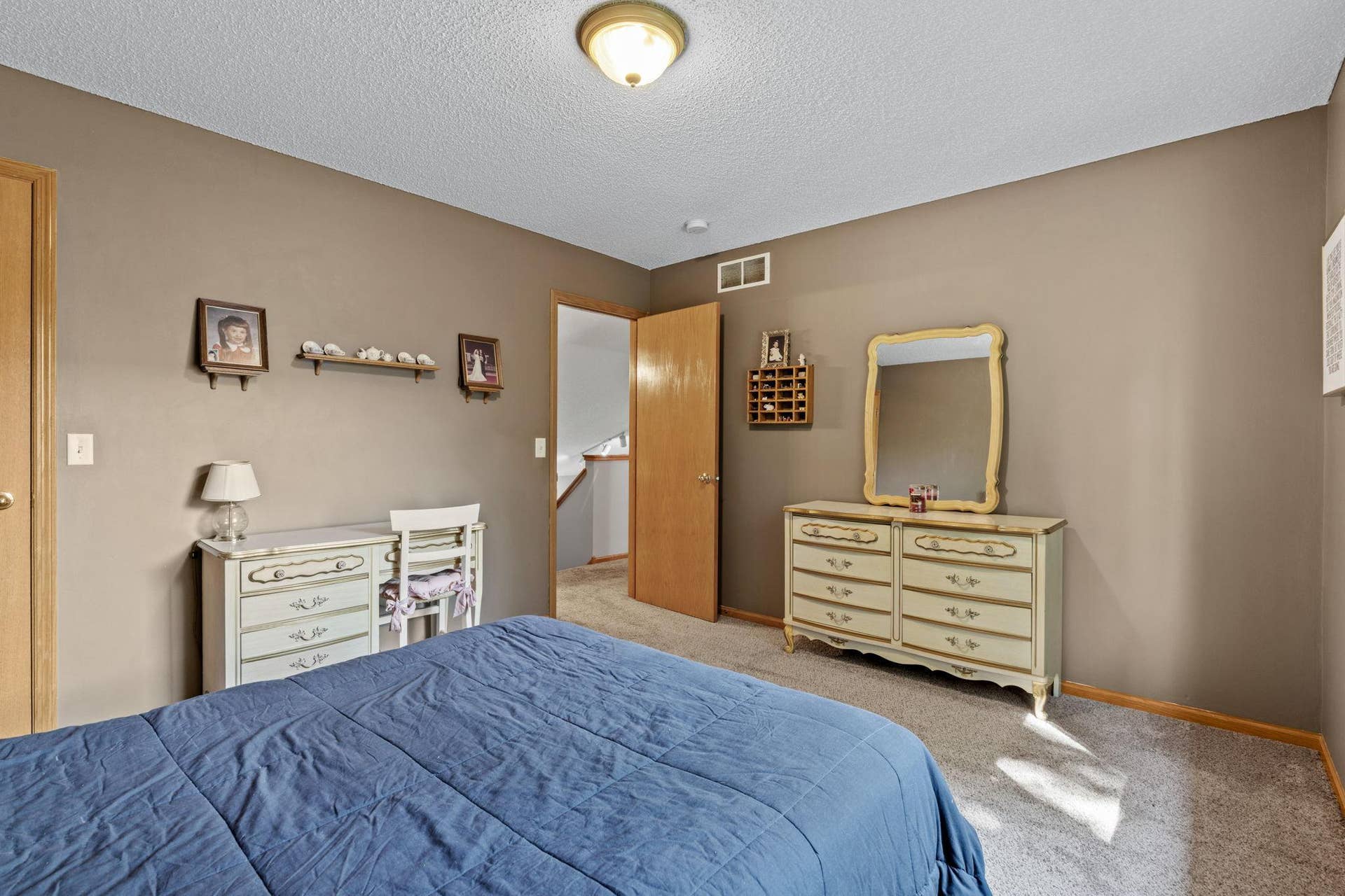 1585 Chartreux Avenue, Shakopee, MN 55379 1585 Chartreux Avenue, Shakopee, MN 55379