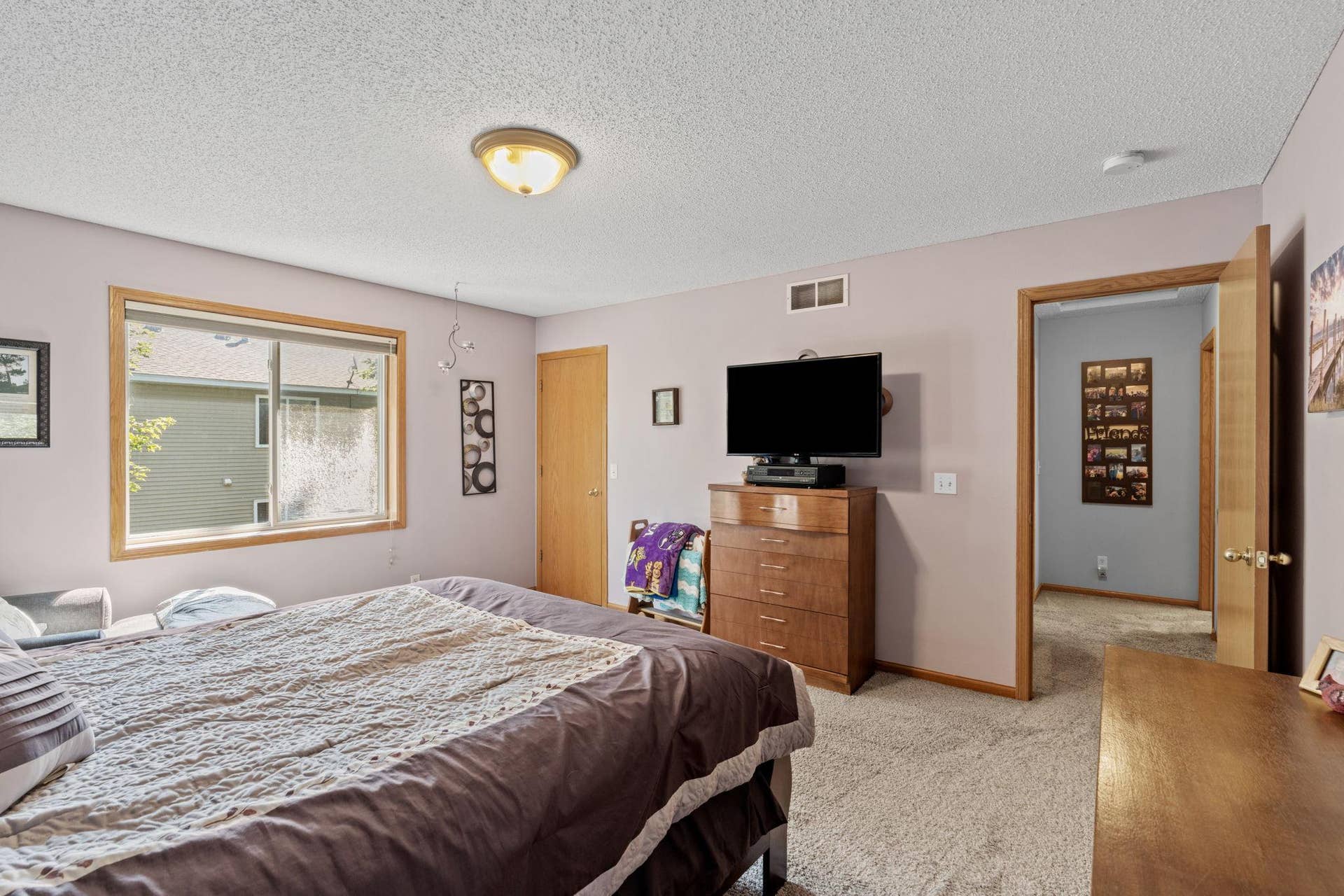 1585 Chartreux Avenue, Shakopee, MN 55379 1585 Chartreux Avenue, Shakopee, MN 55379