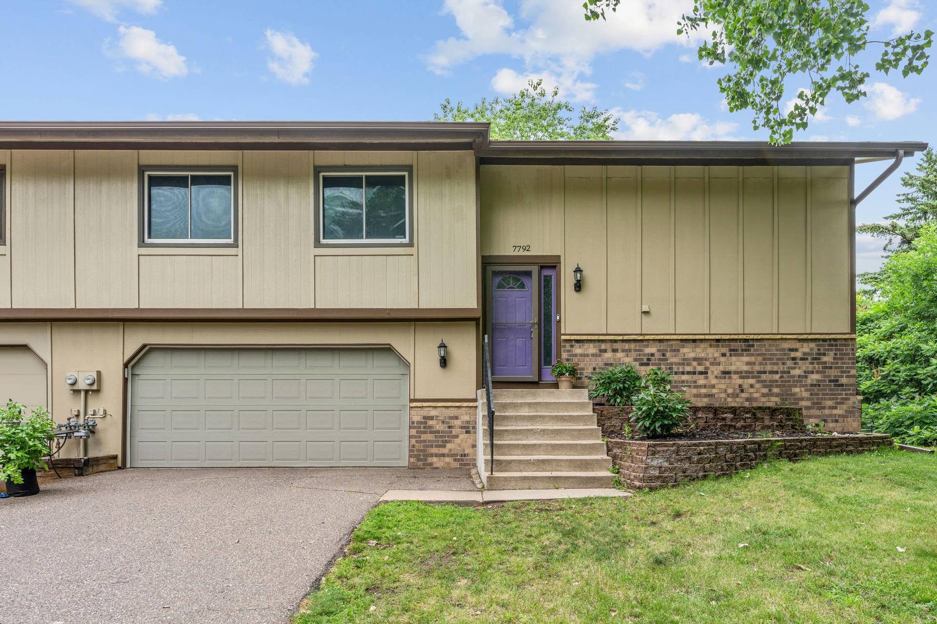 7792 Yucca Lane N, Maple Grove, MN 55311 7792 Yucca Lane N, Maple Grove, MN 55311